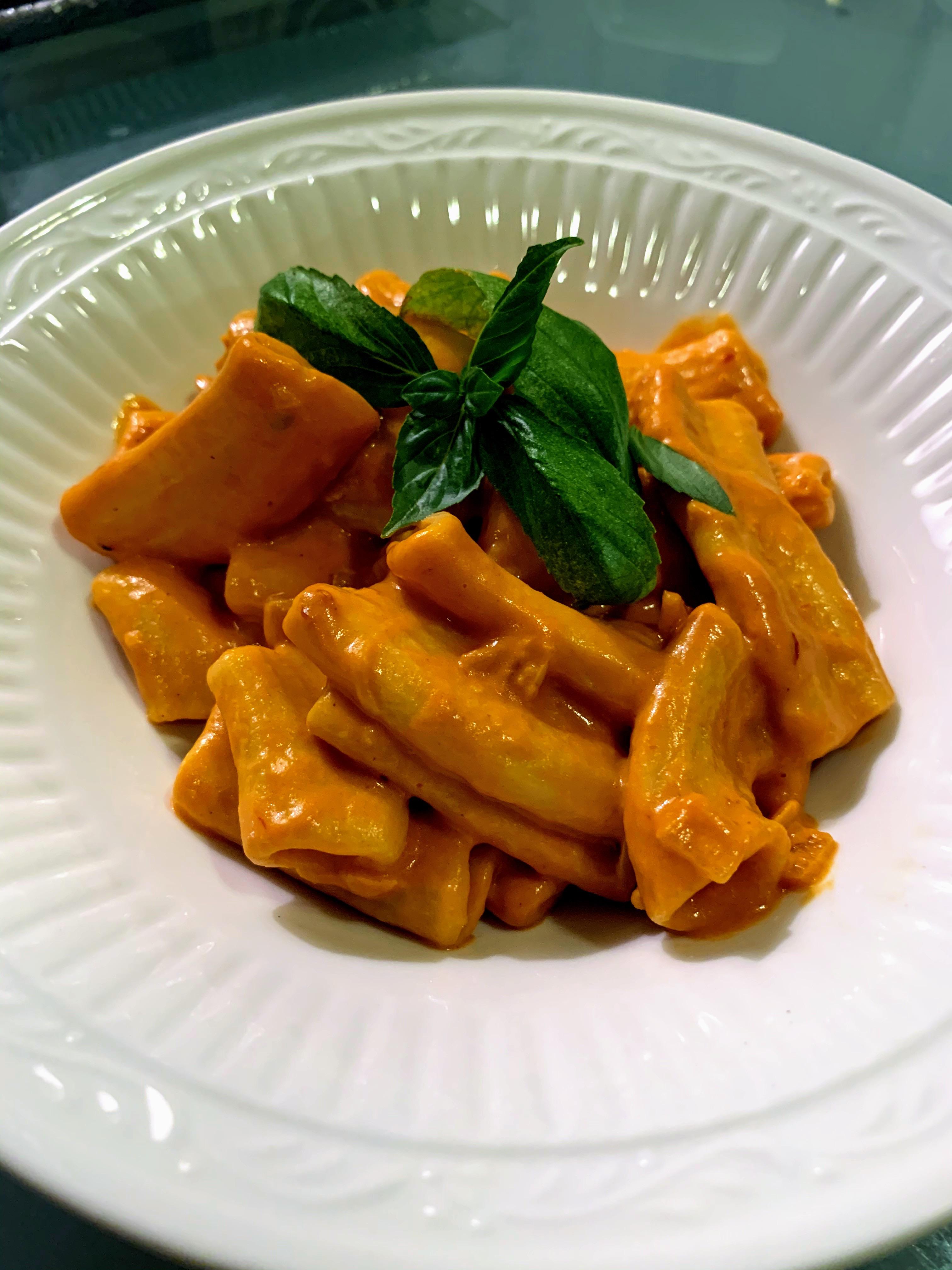Rigatoni a la vodka, my first semolina + water dough and it was