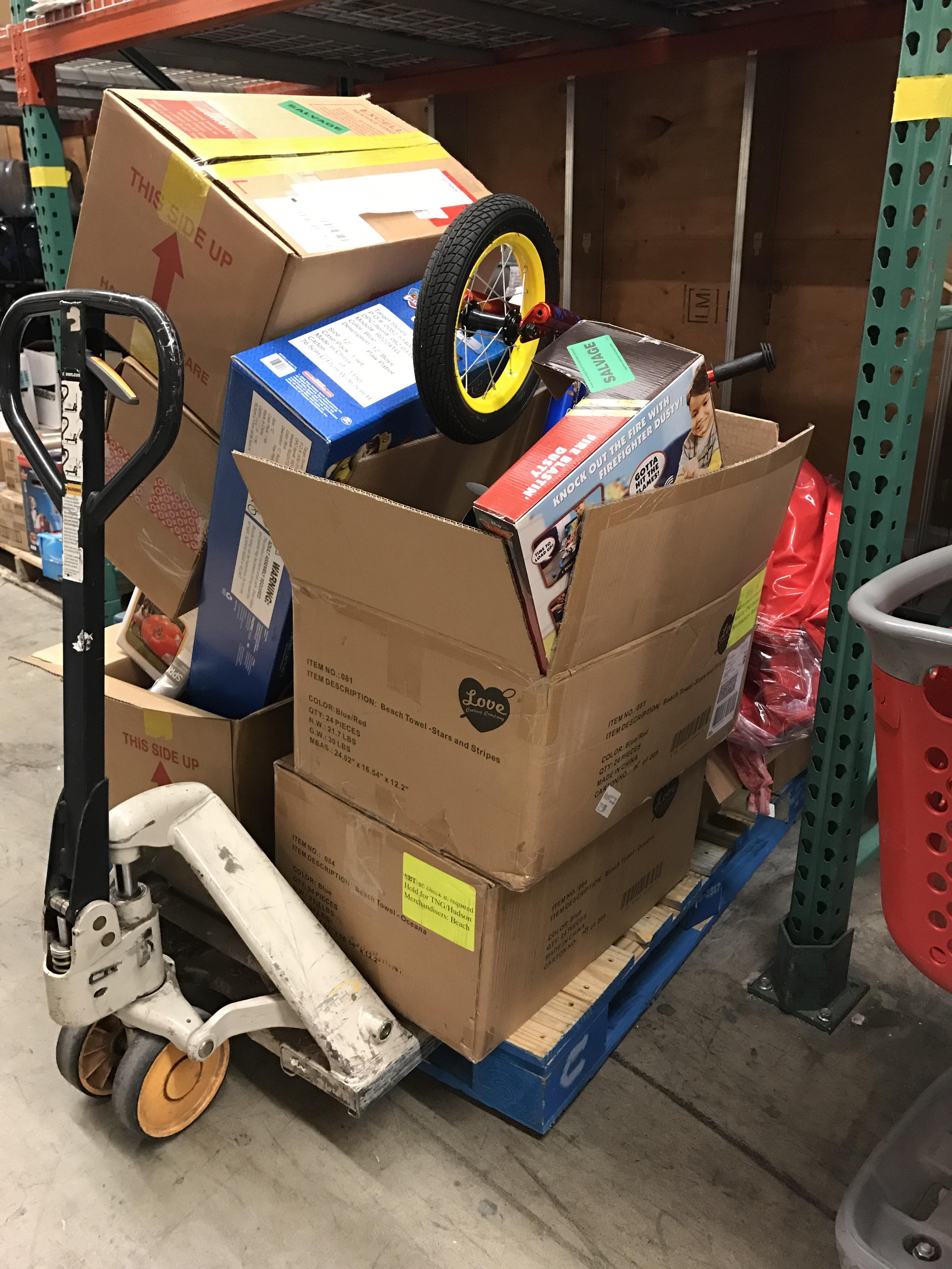 Today, on "Cart Attendants Who've Never Played Tetris" r/Target