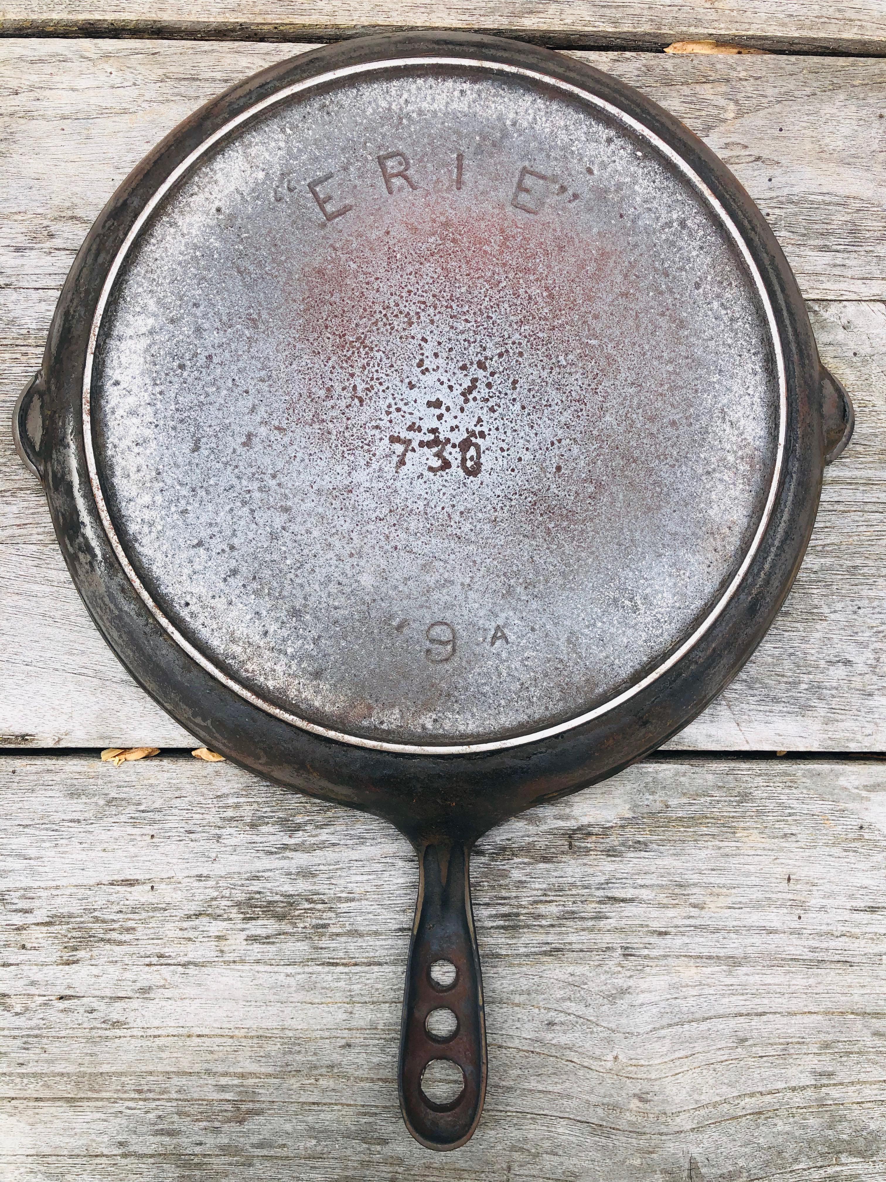 Erie 730 9A Cast Iron Shallow Skillet Griddle 3 Hole Handle w/ Heat