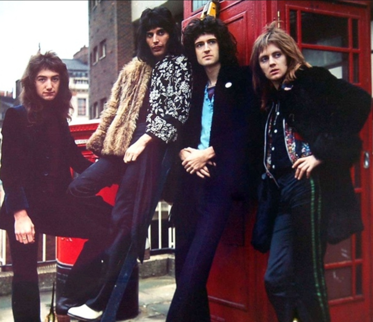 Queen 1970 r/OldSchoolCool