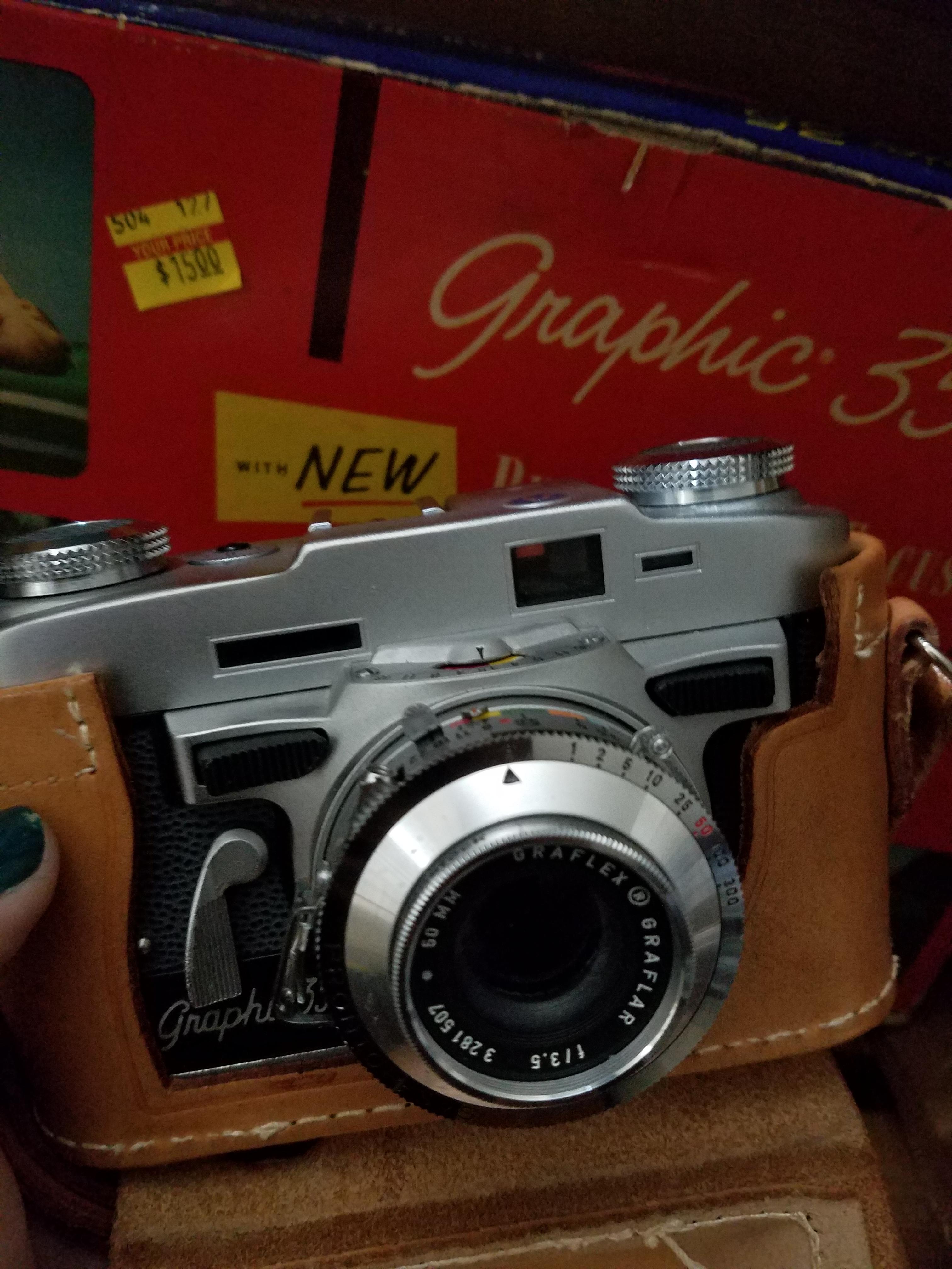 found this beauty at the local thrift store) Graflex Graphic 35mm film