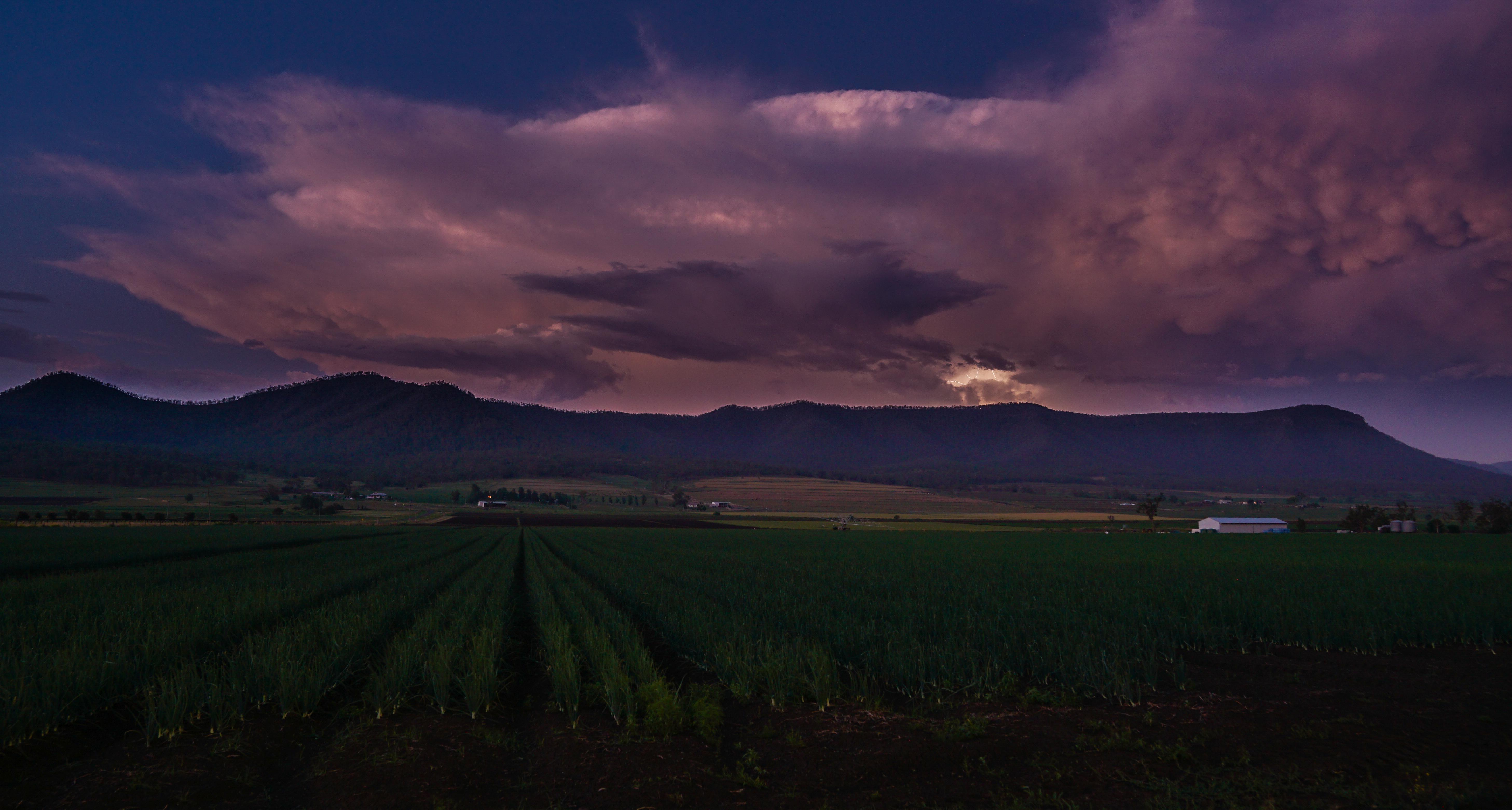 Distant lightning in Australia, 5828x3121 (OC) r/ExposurePorn
