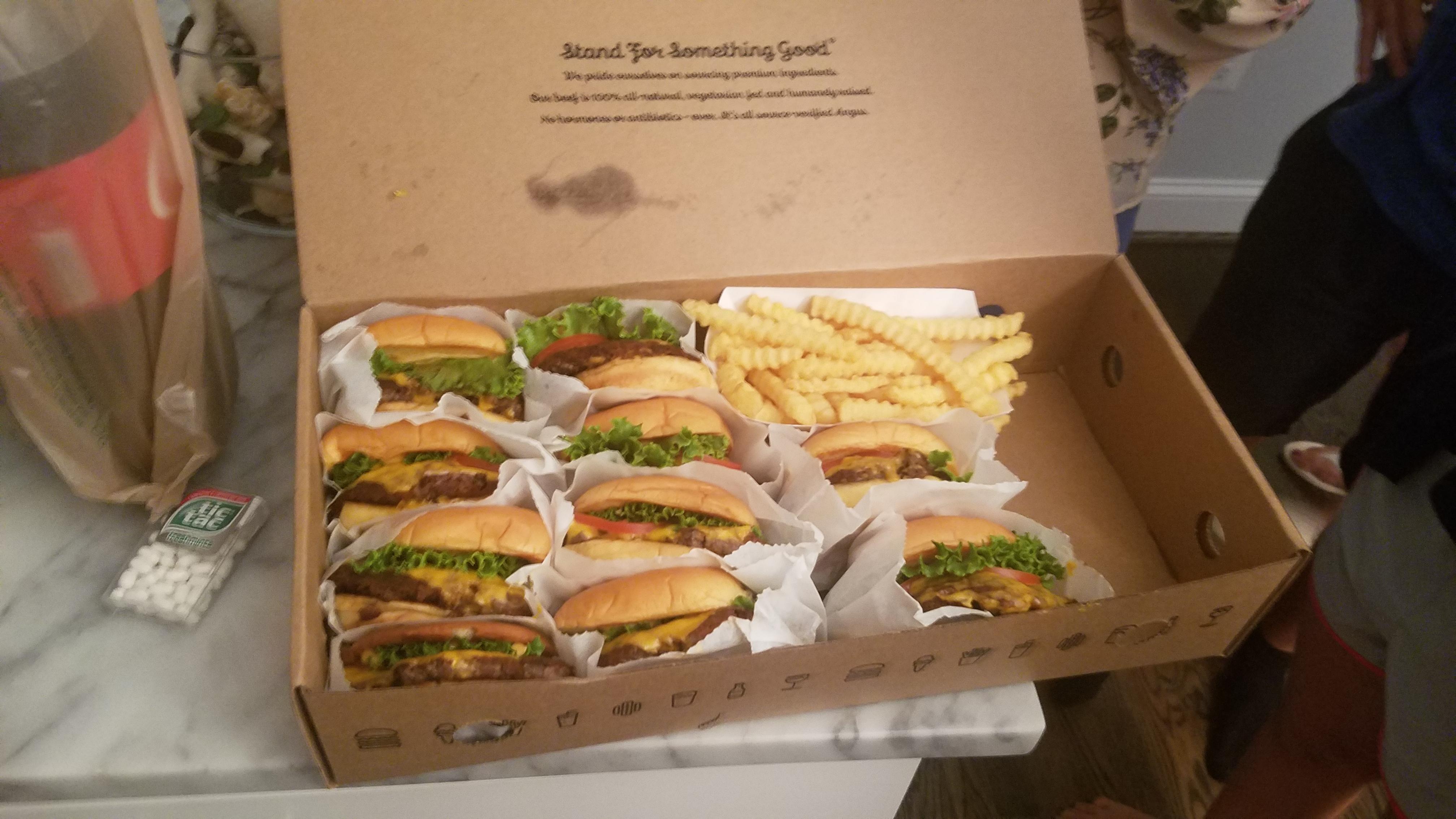 [I ate] Burgers in a cardboard suitcase r/food