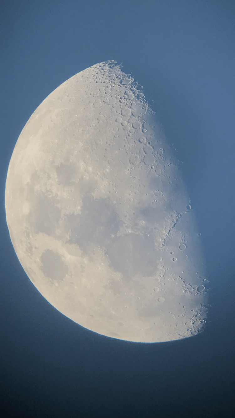 Daytime moon r/astrophotography