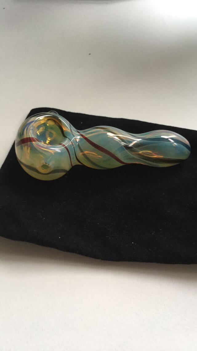 Got this pipe today. Any names? r/weed