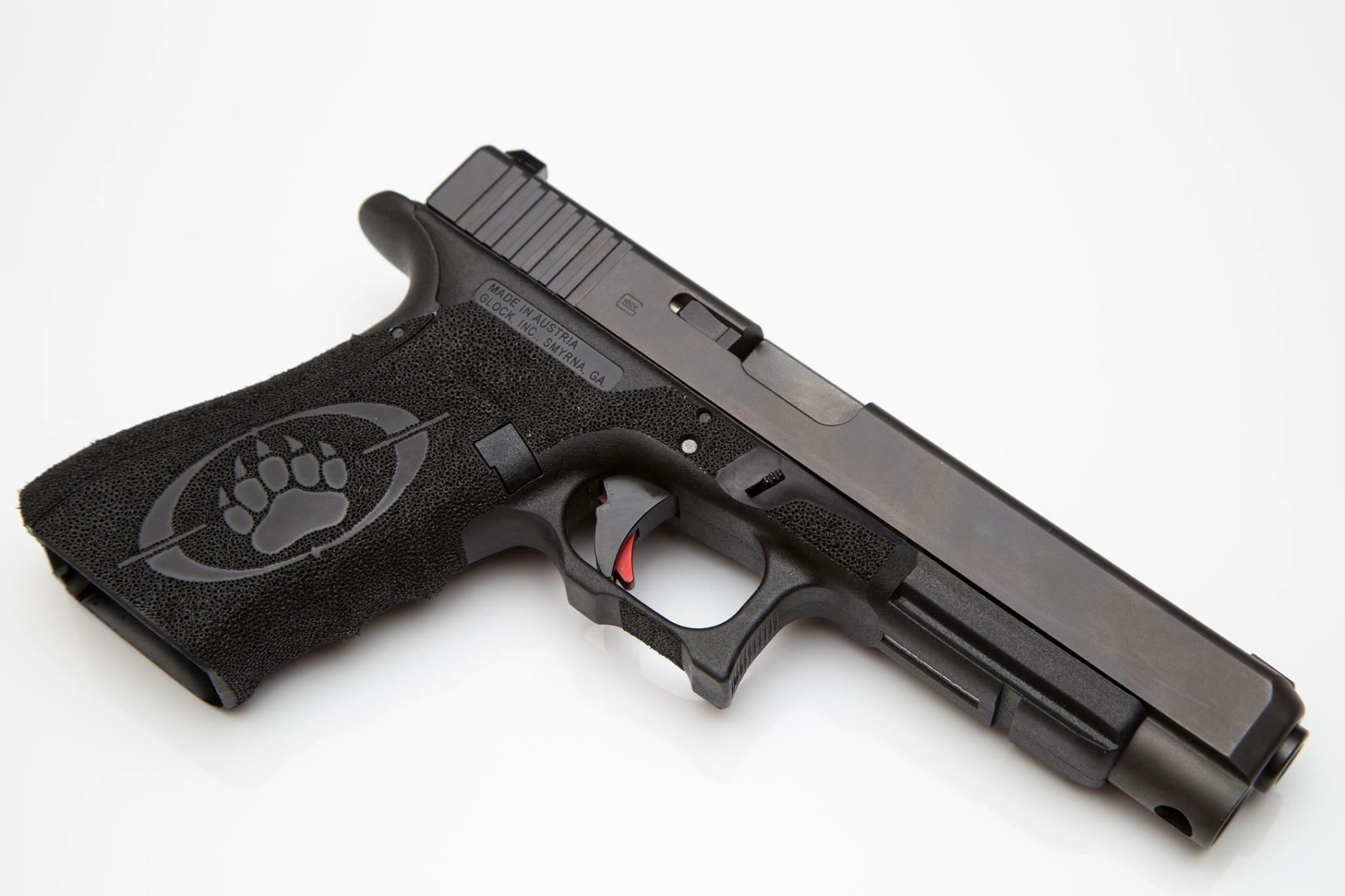 Glock 34 Gen4 with beavertail, double undercut, gas pedals, and BW