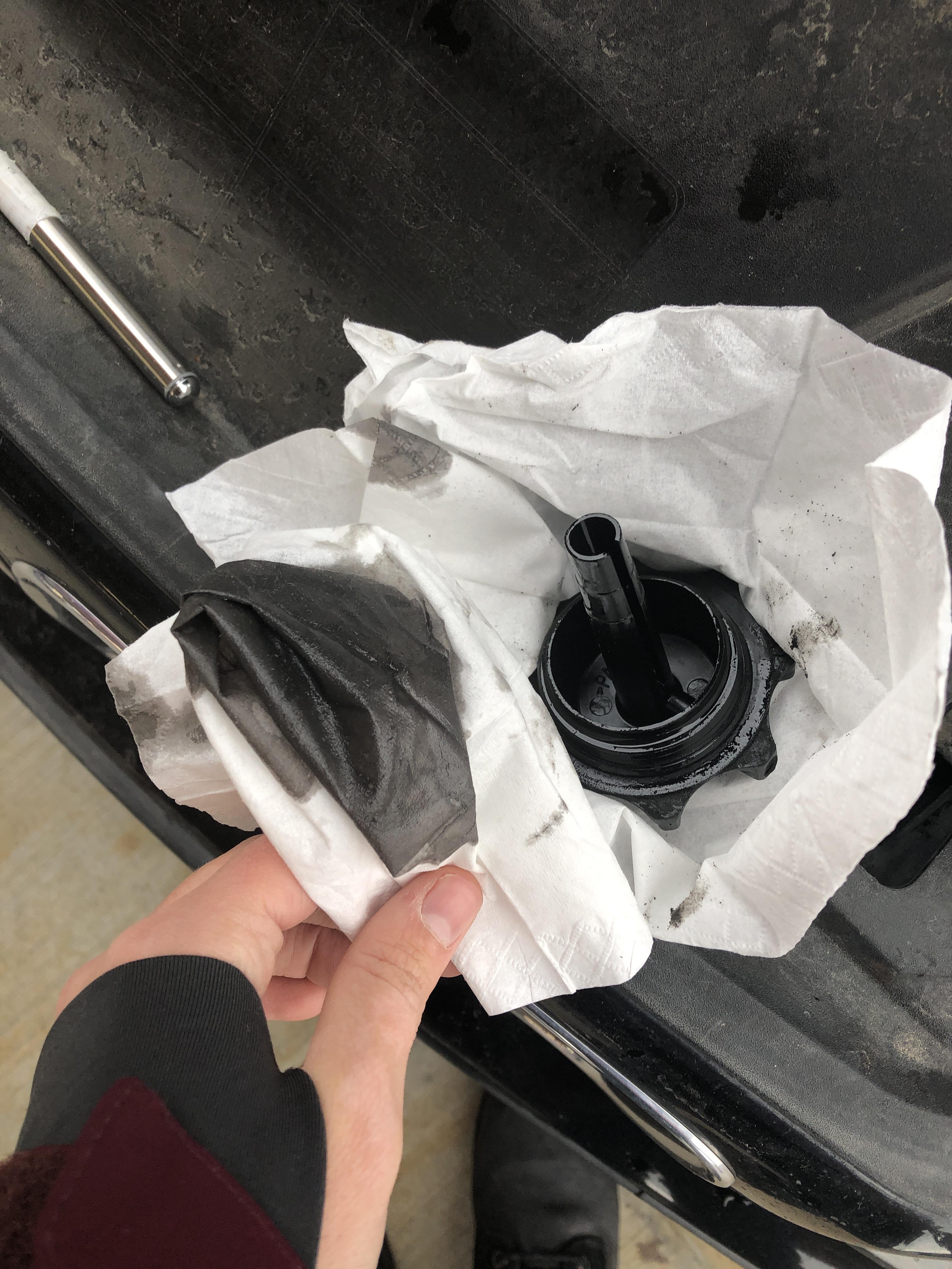 Power steering fluid Black, can’t tell which kind I should fill it up