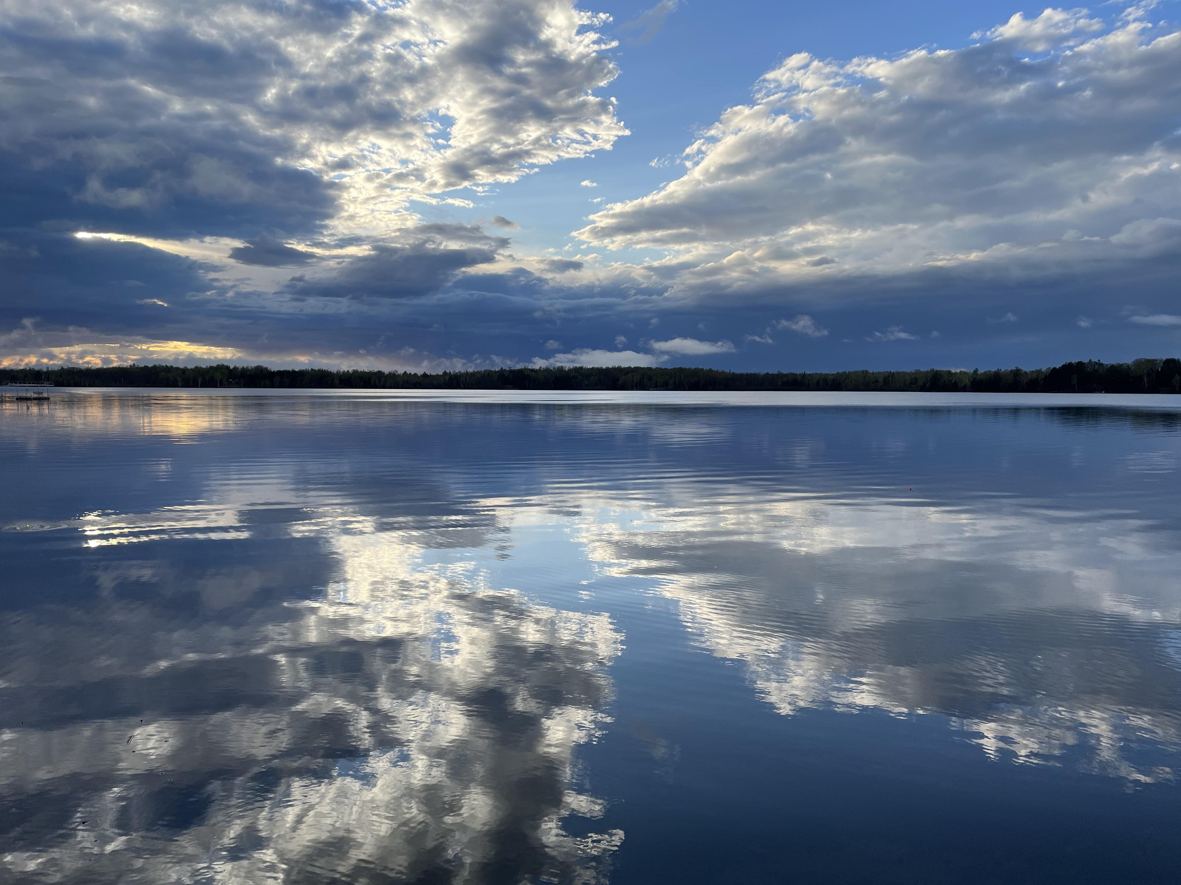 Just outside of Hayward,WI last week… r/SkyPorn