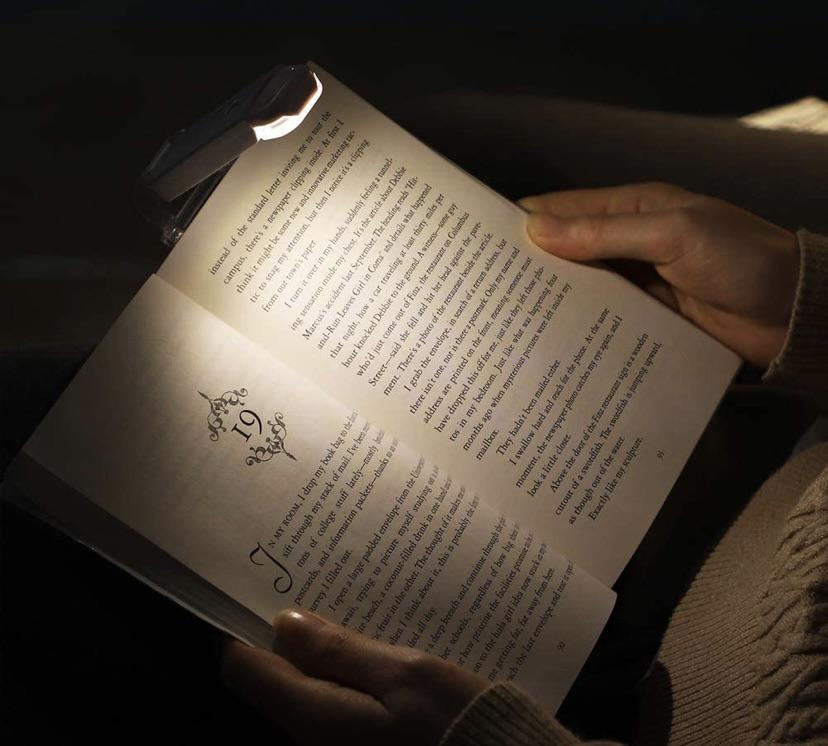 LED Book Light 💡 r/cosyreadingnook