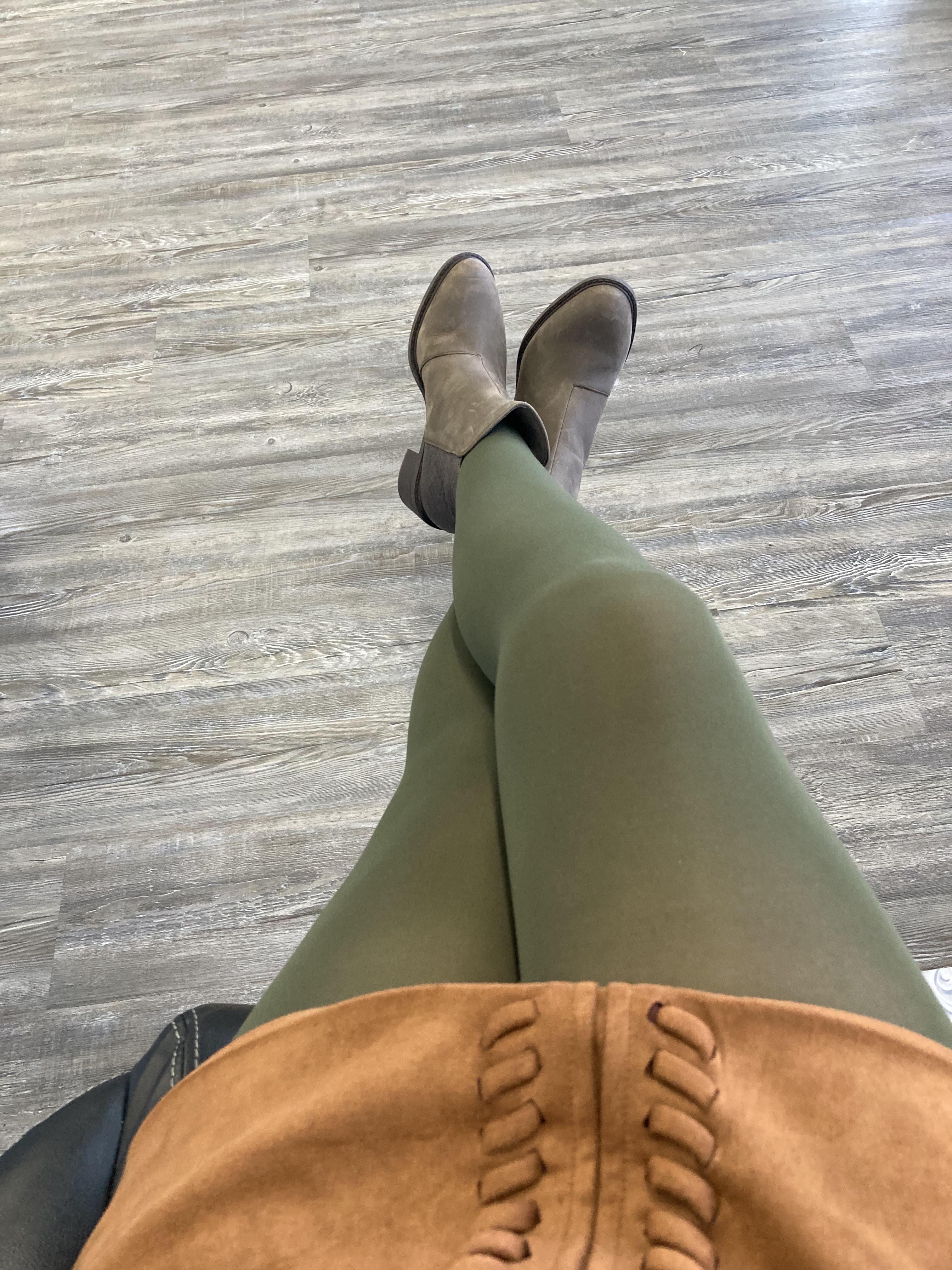 Olive green…tights… r/pantyhose
