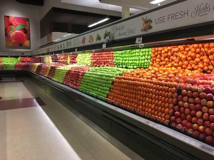 This produce section r/oddlysatisfying