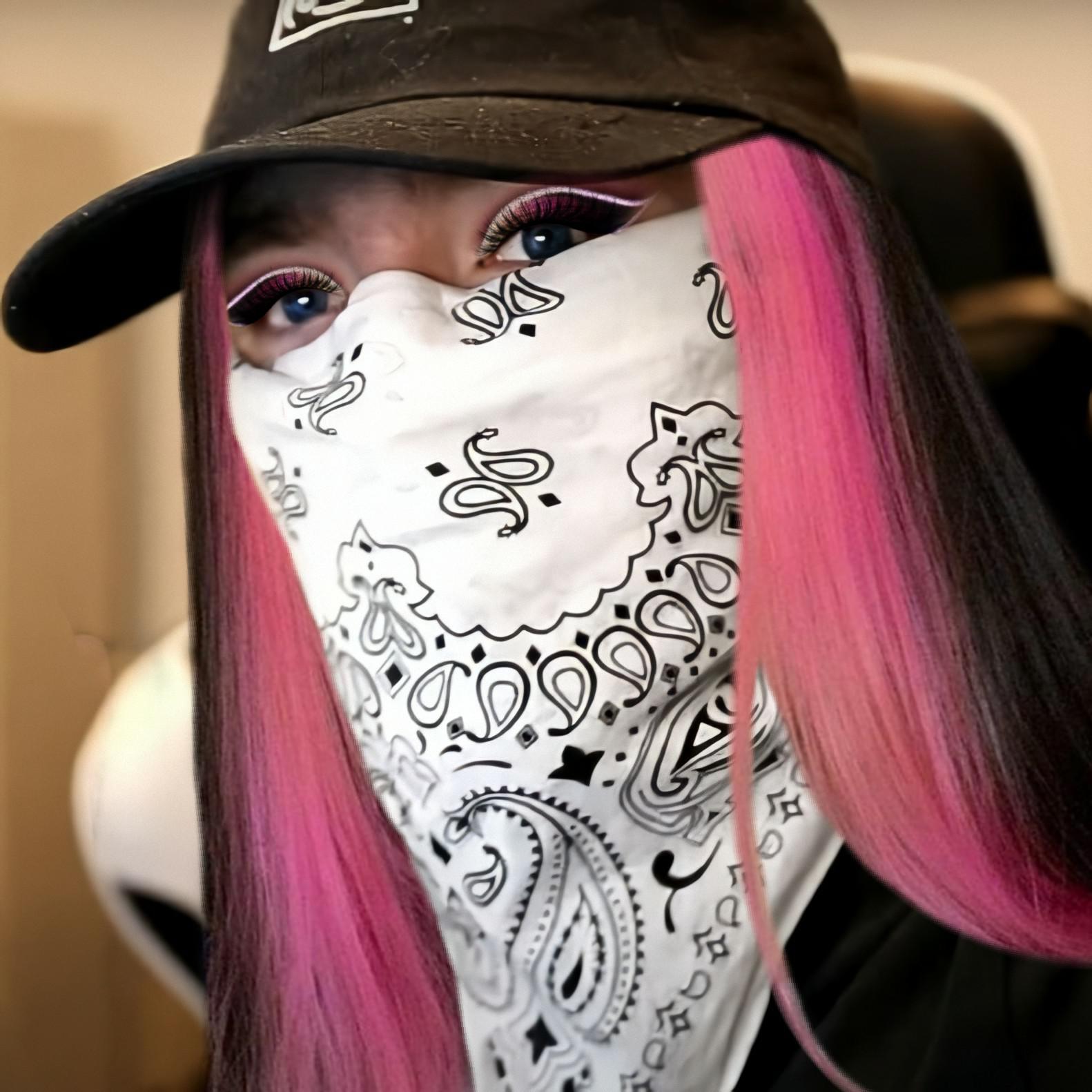 egirl-ulous. the king of egirls has now become the QUEEN of egirls