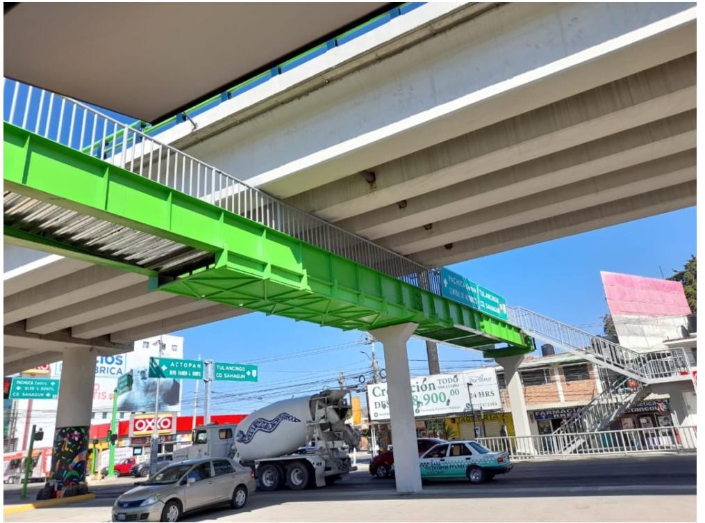 New bridge for cars in Pachuca, Mexico r/UrbanHell