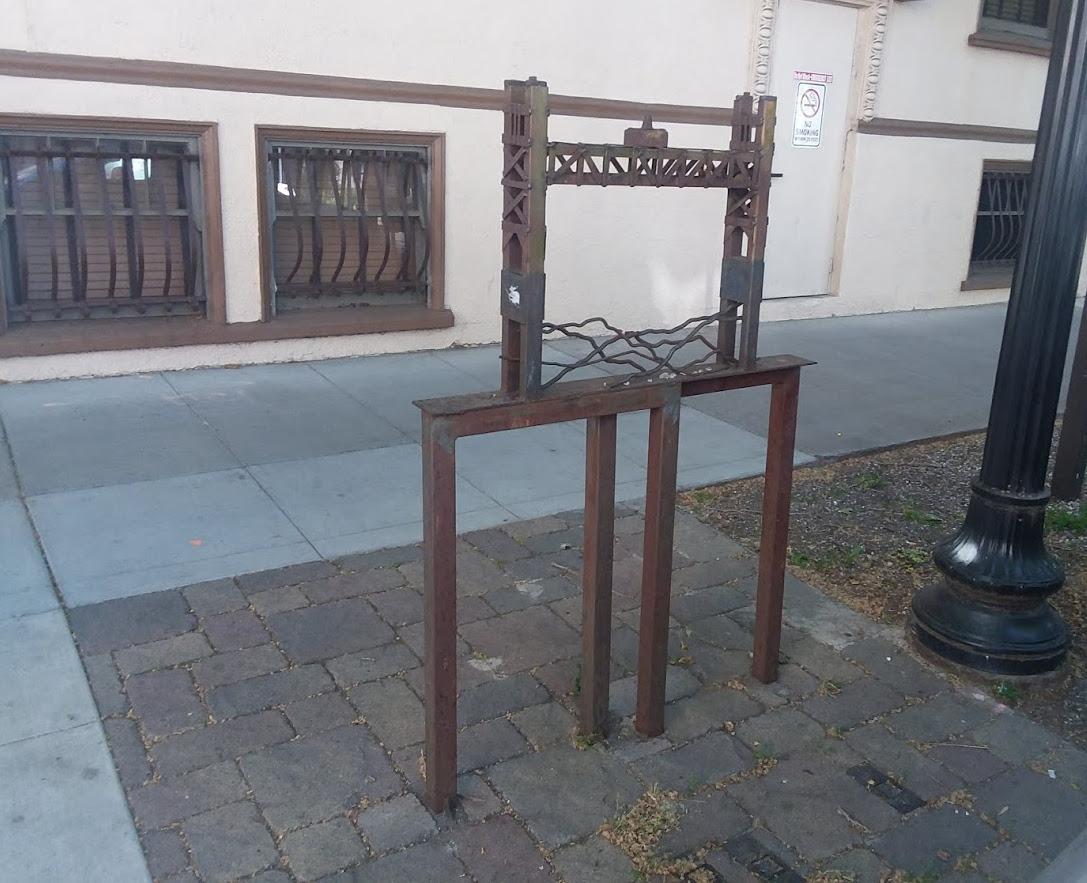 Tower Bridge bike rack. r/SacBike