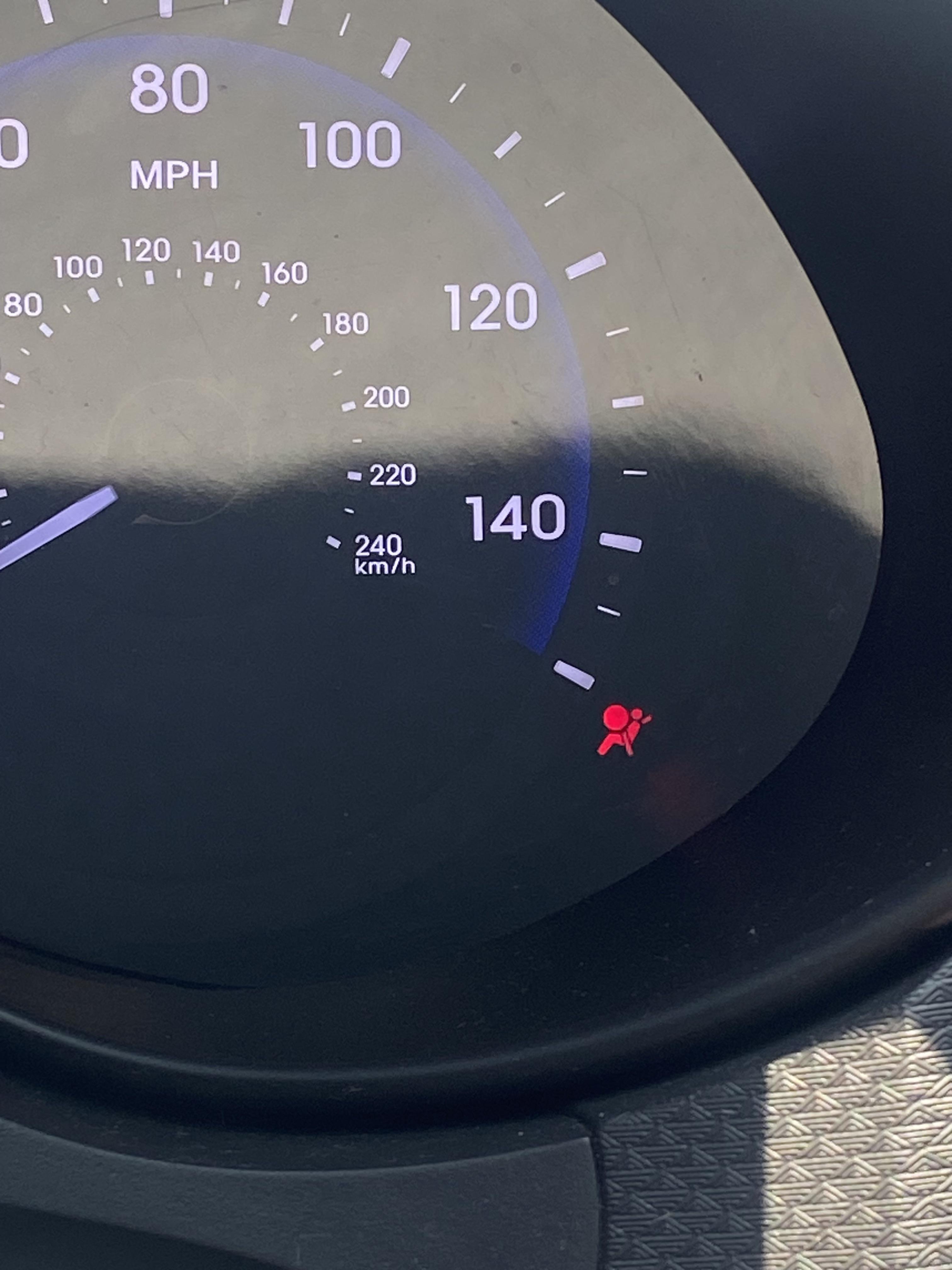 How come my airbag light is on? r/veloster