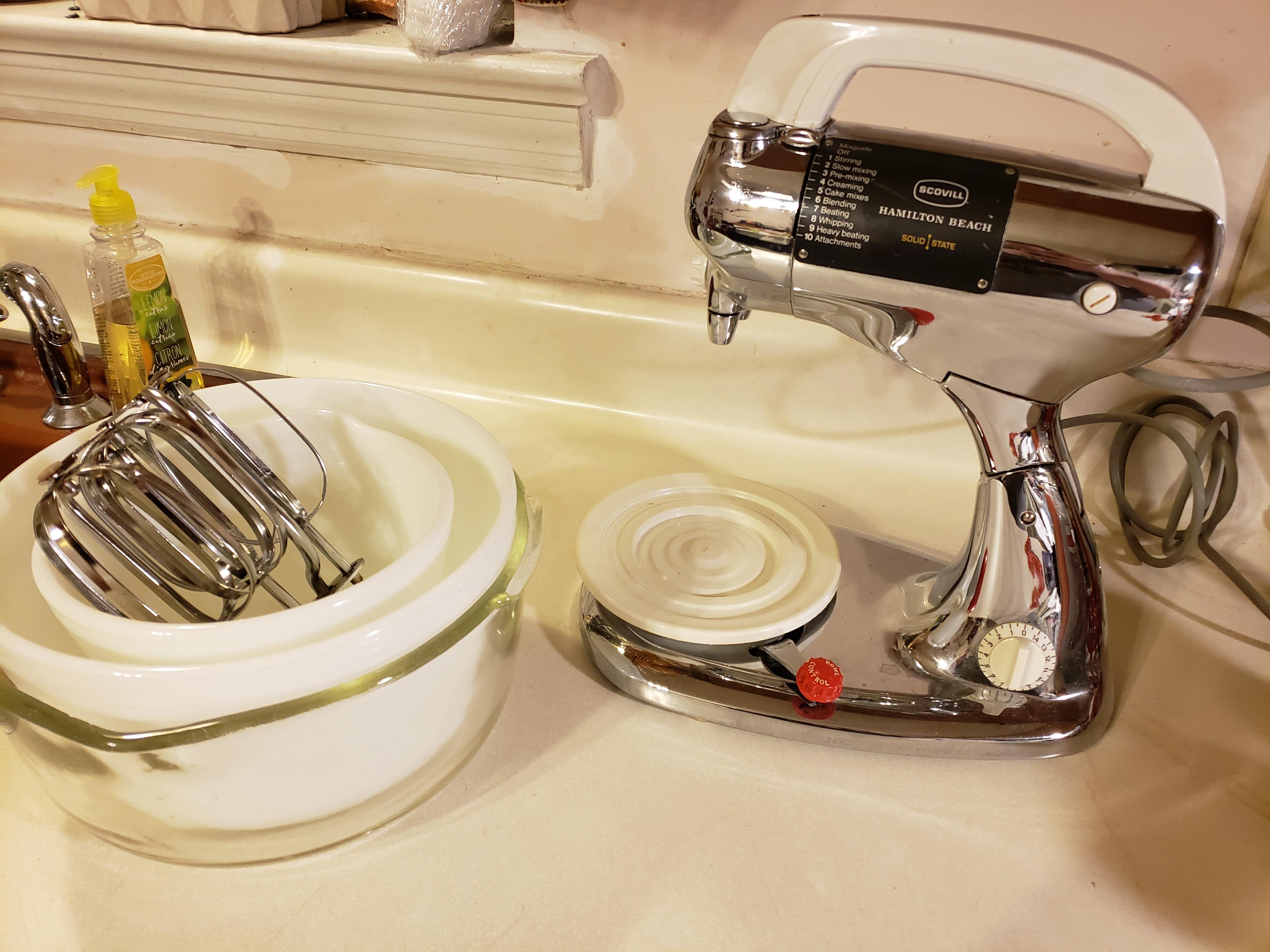 Original 1938 Hamilton Beach Stand mixer.. Everything you see here was