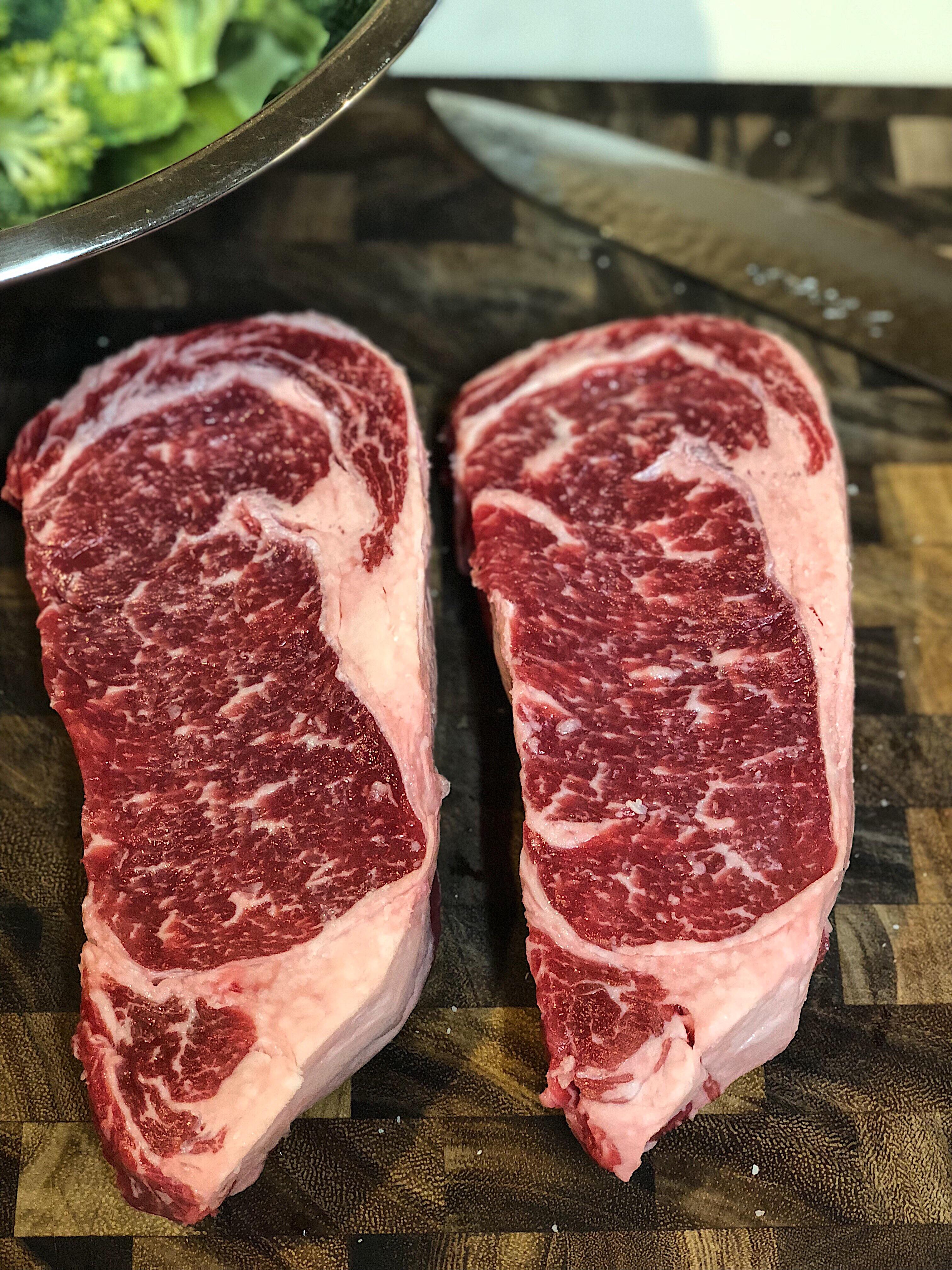 2 nice prime ribeyes r/steak