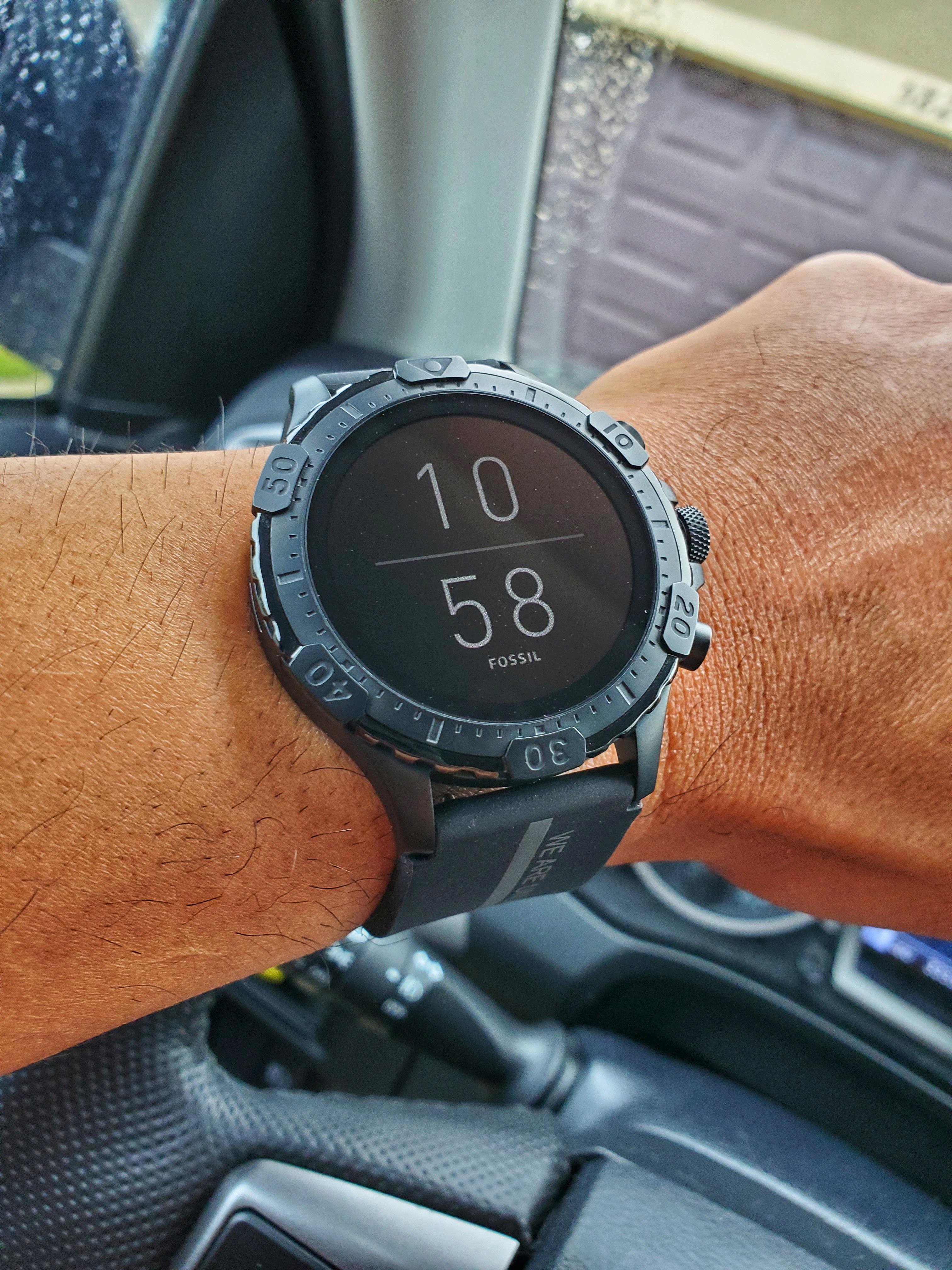 Just got the new garrett edition fossil Gen 5.came from Samsung galaxy