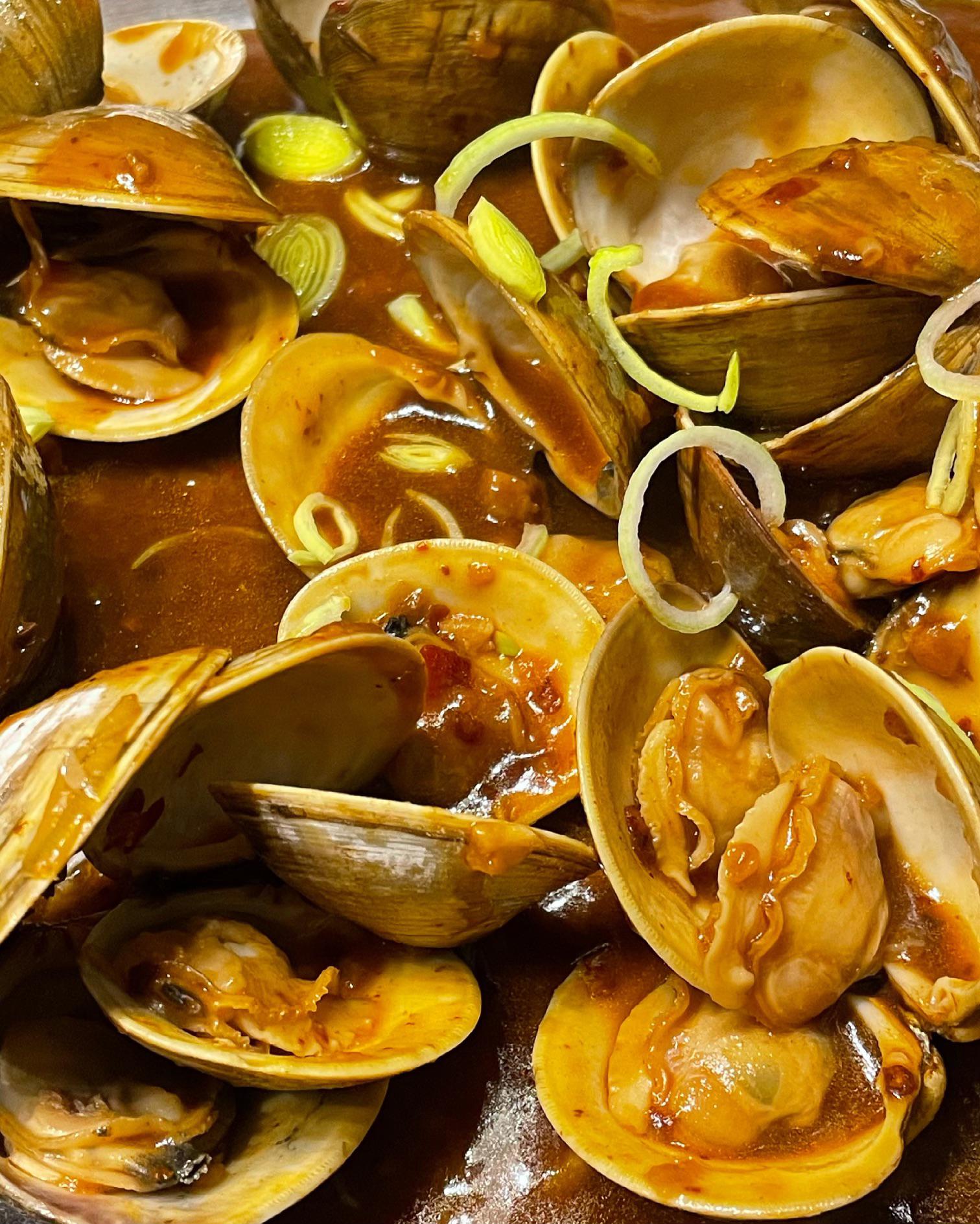 Clams in black bean sauce r/FoodPorn