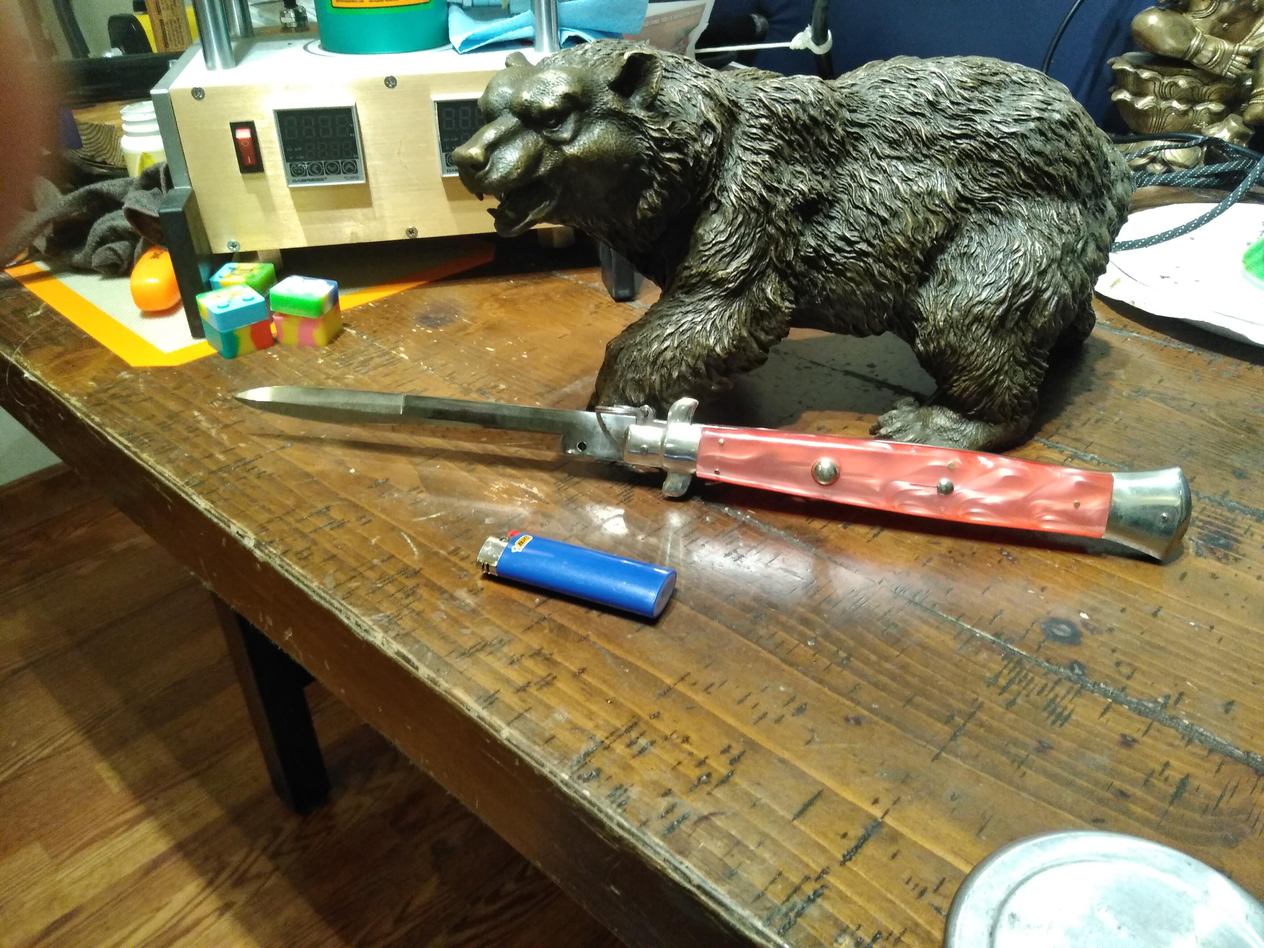 Just for grins and giggles r/knives