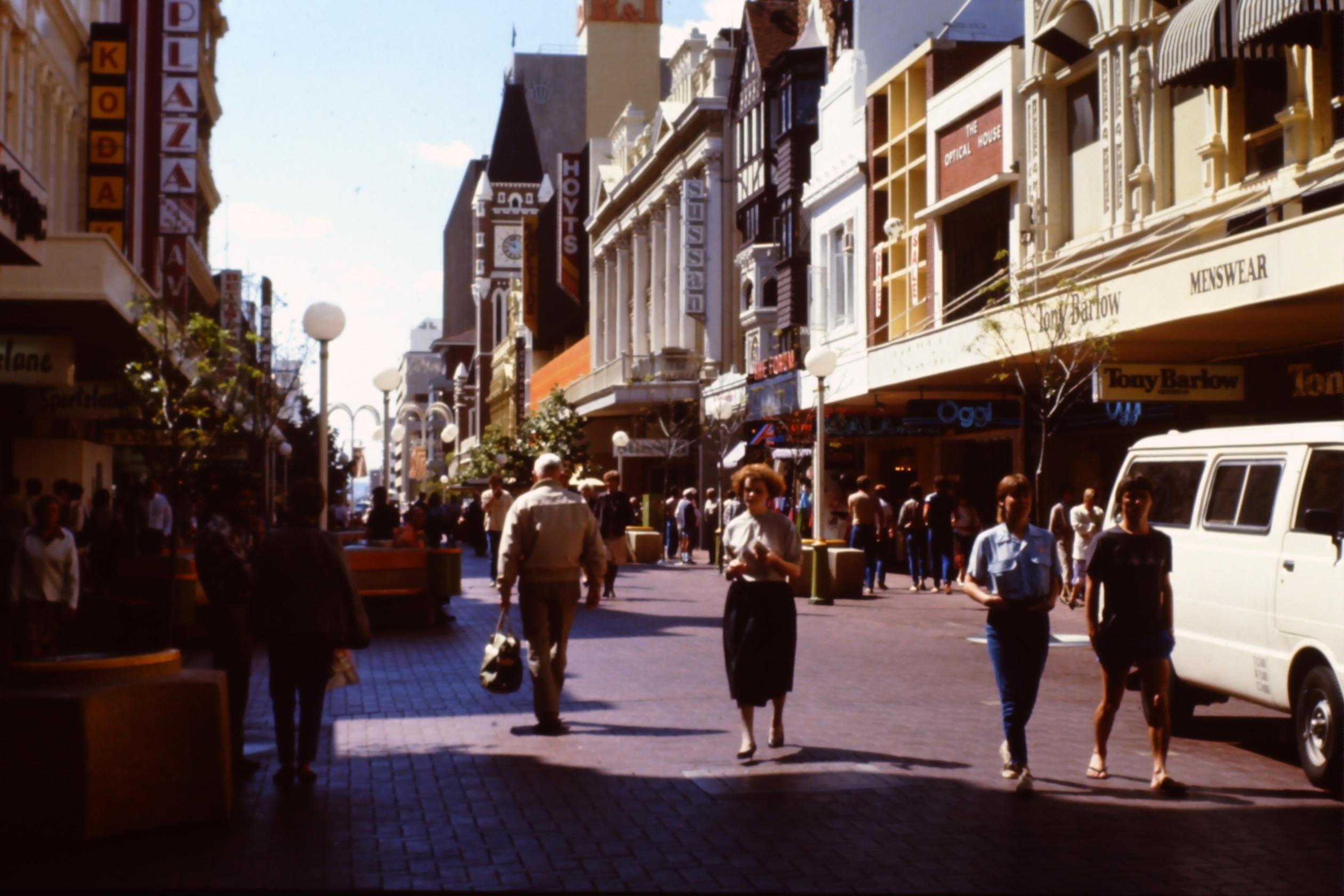 Hay street. Perth 1983ish r/perth