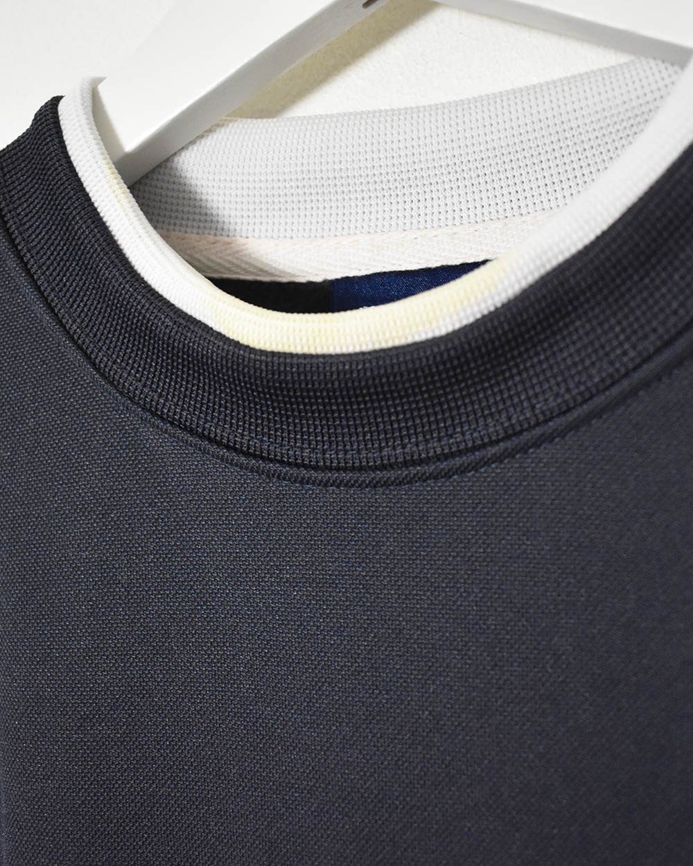 Tips for yellow stain removal on vintage clothes? r/VintageFashion