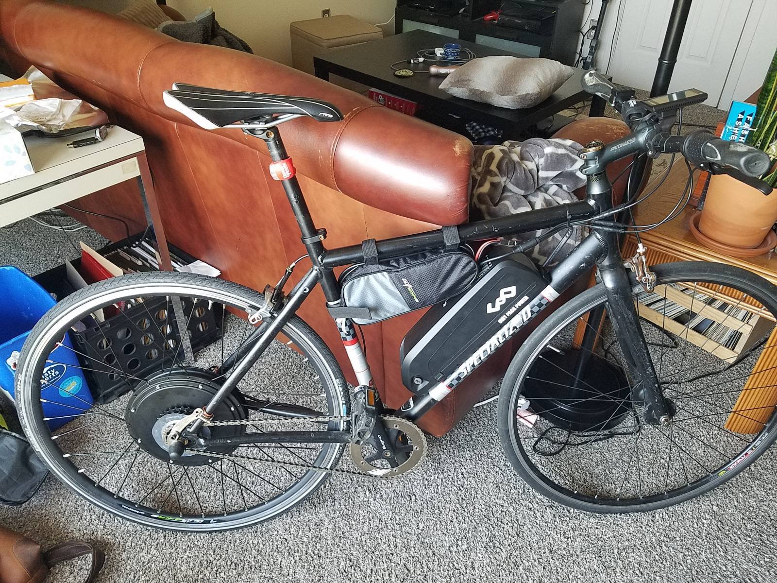 Just finished upgrading my fixie with an eBikeling hub motor kit. Now for a test ride! r/ebikes