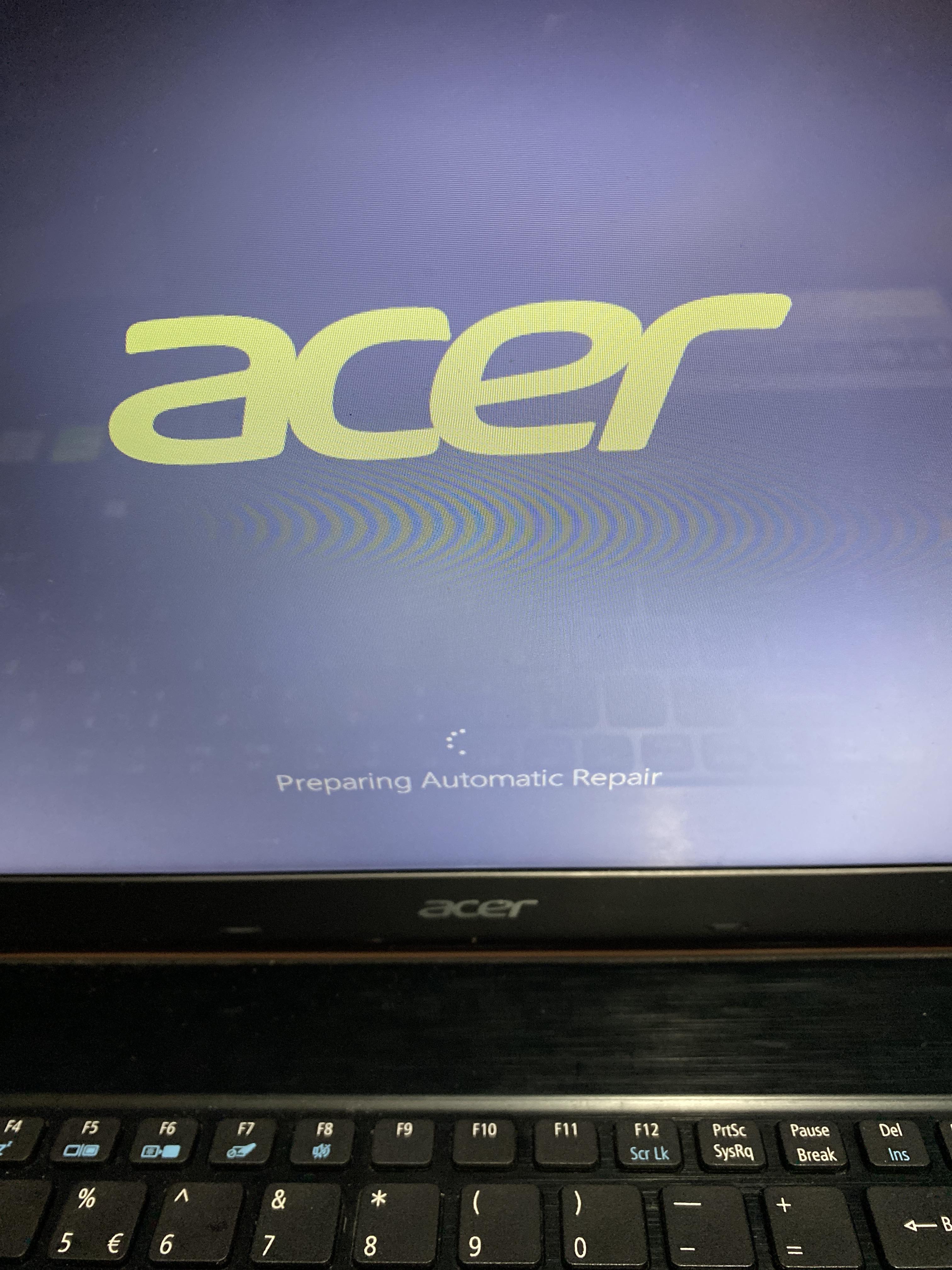 So my laptop froze on the startup screen. Tried bootup in legacy mode