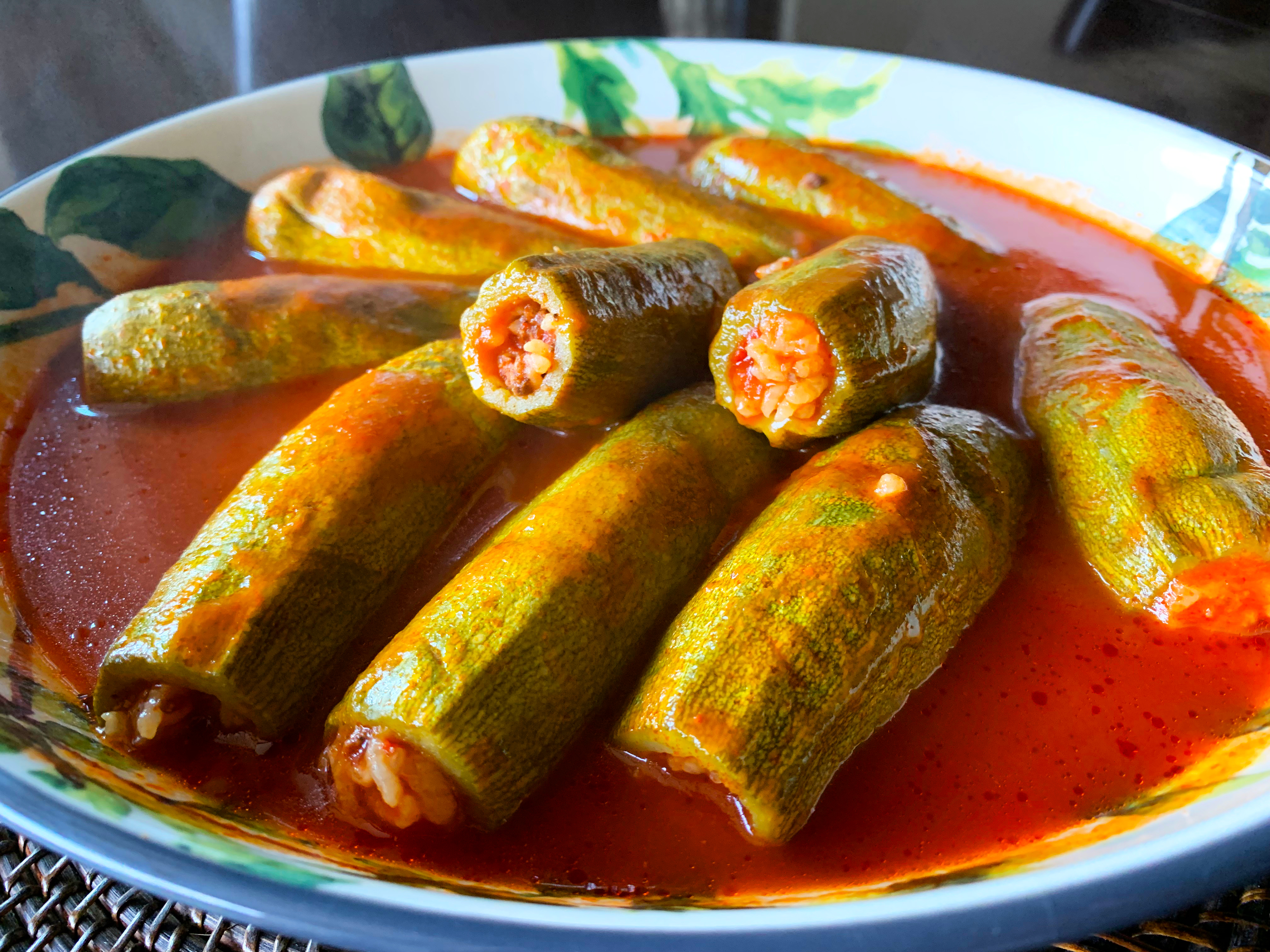 [homemade] Lebanese Stuffed Zucchini in Tomato Sauce (Kousa) r/recipes