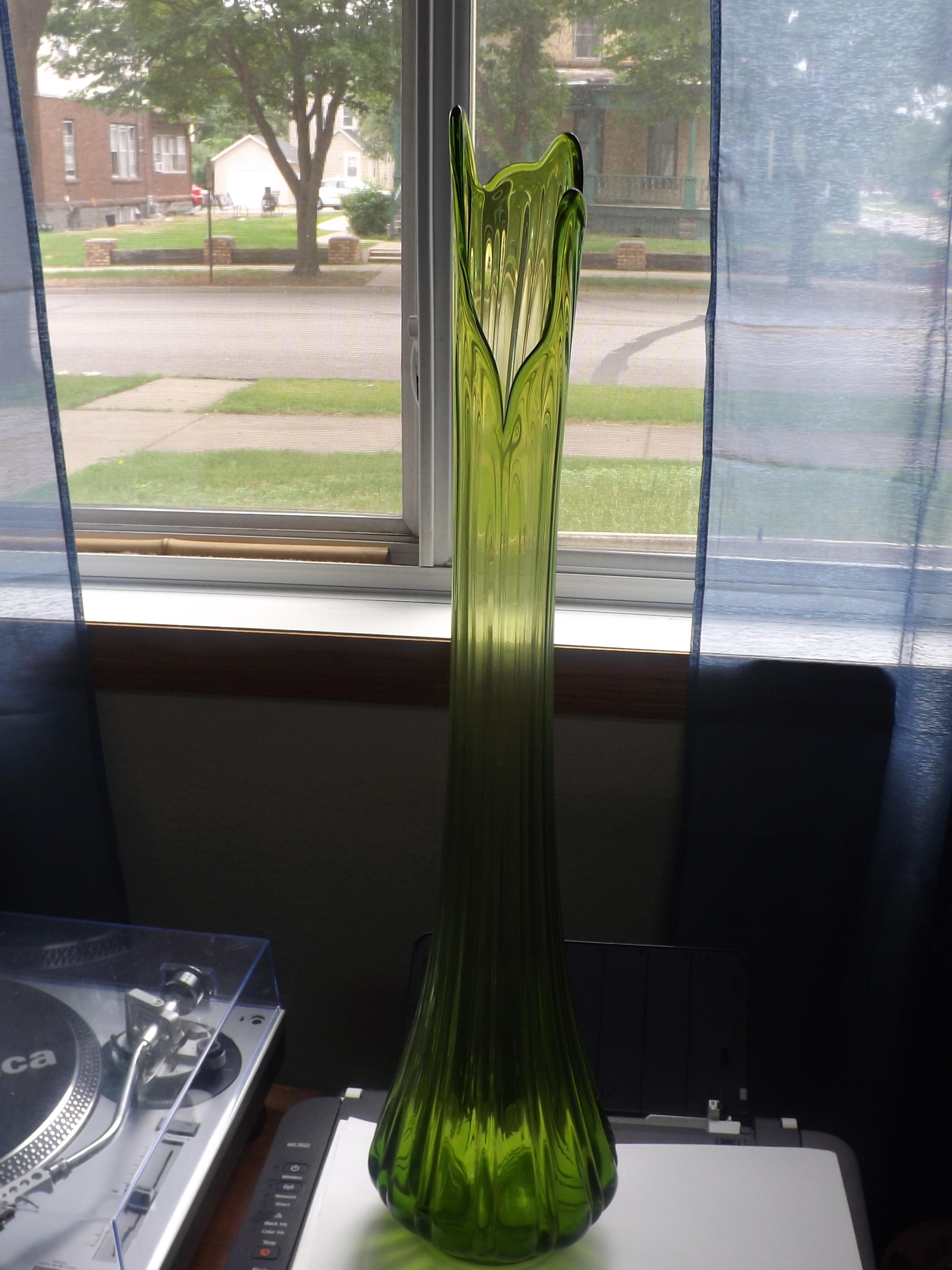 28 inches tall I can't believe it was only $4.99 from savers. : r