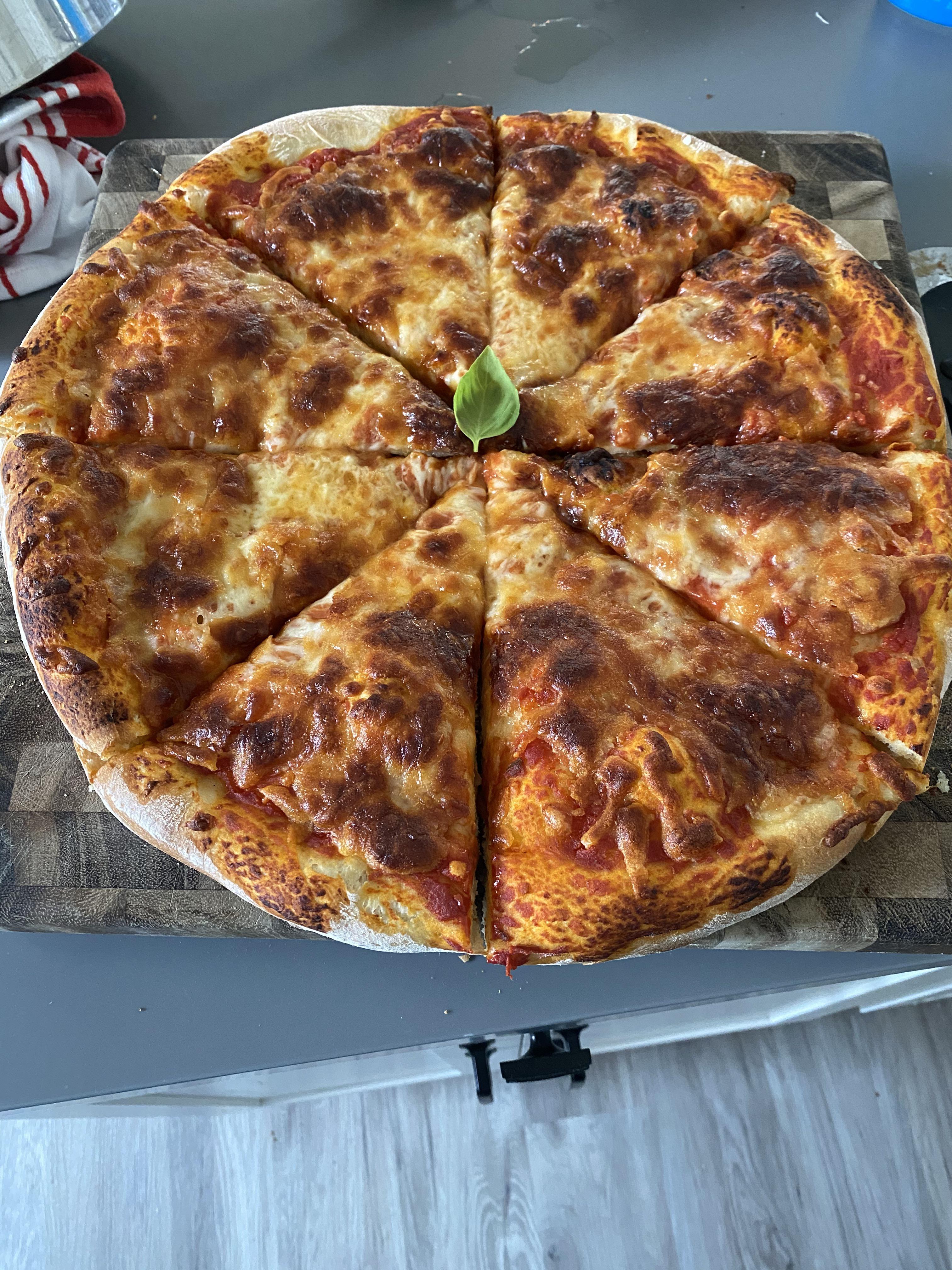 Last nights KAF pizza blend, Kenji’s NY style, homemade sauce on pizza