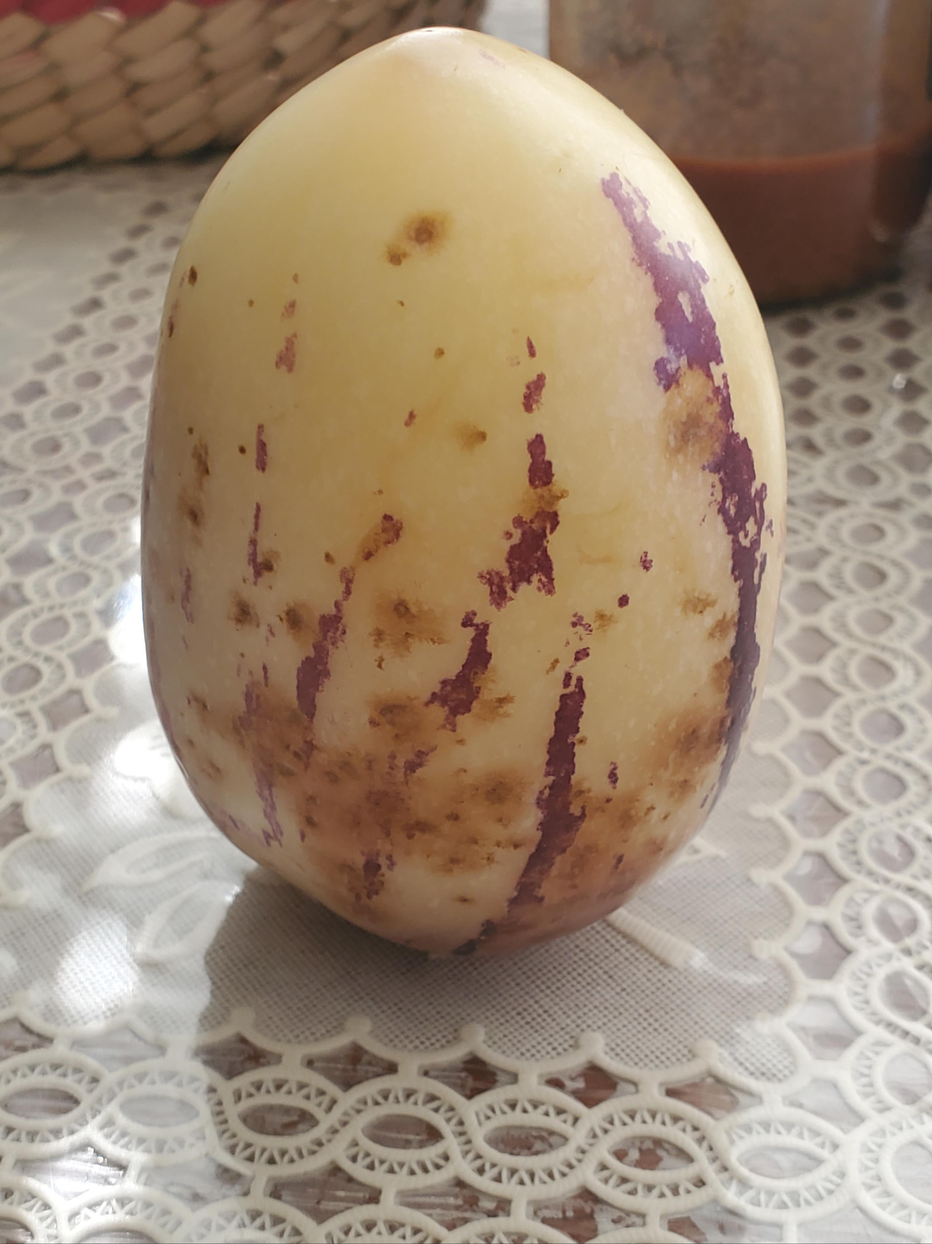 Can anyone identify this r/fruit