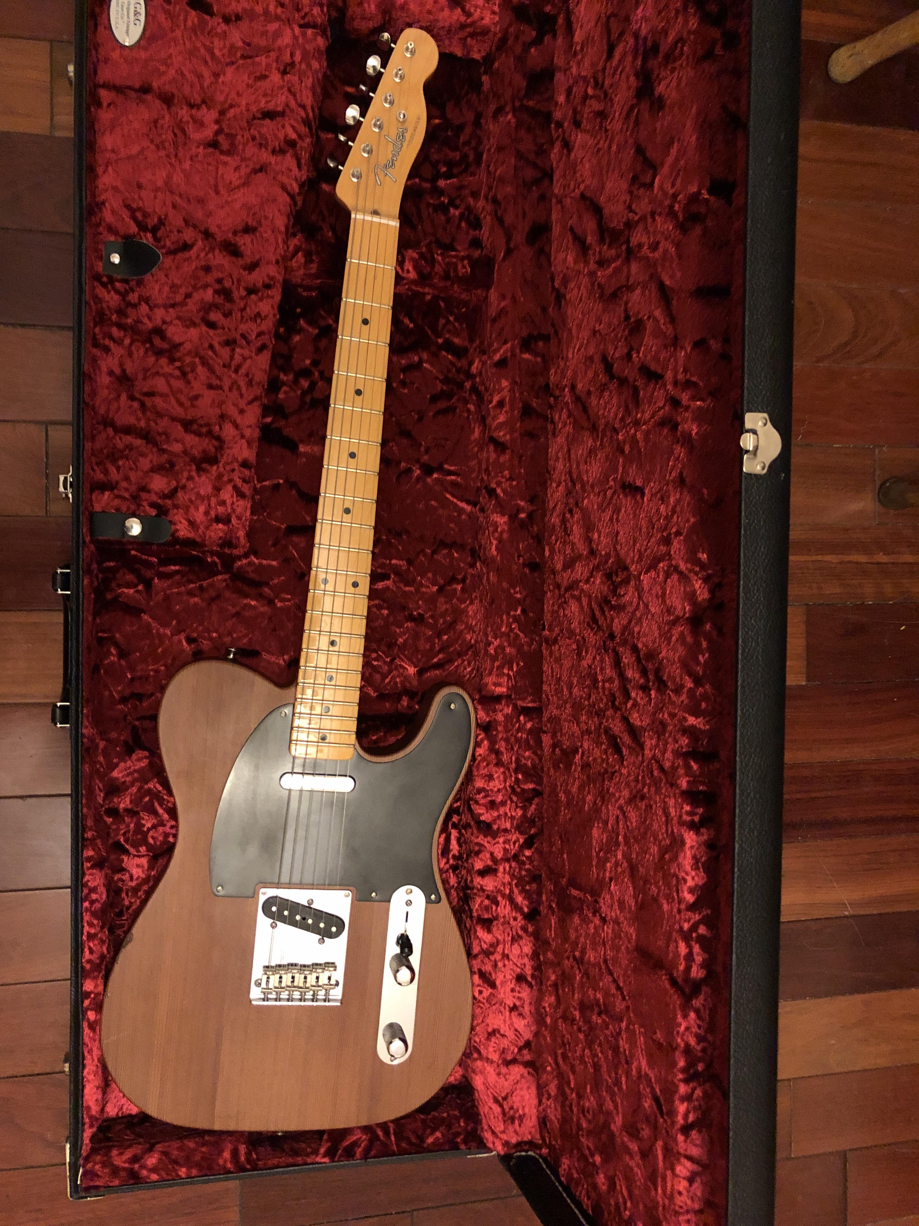 A fender old growth redwood tele I picked up a few weeks ago. Can’t
