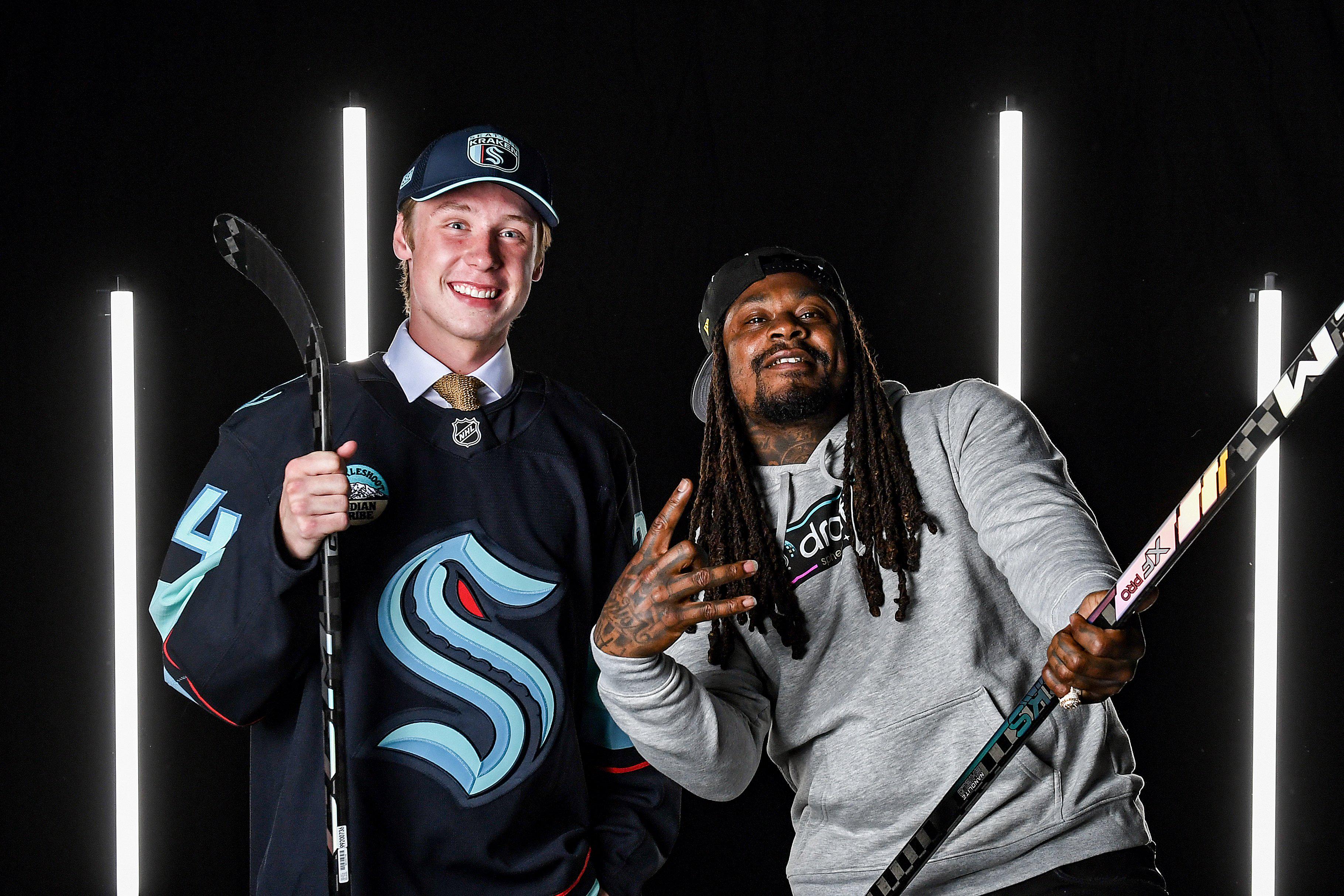 Kraken 8 overall pick Berkly Catton with Marshawn Lynch at the 2024 NHL Draft in Las Vegas r