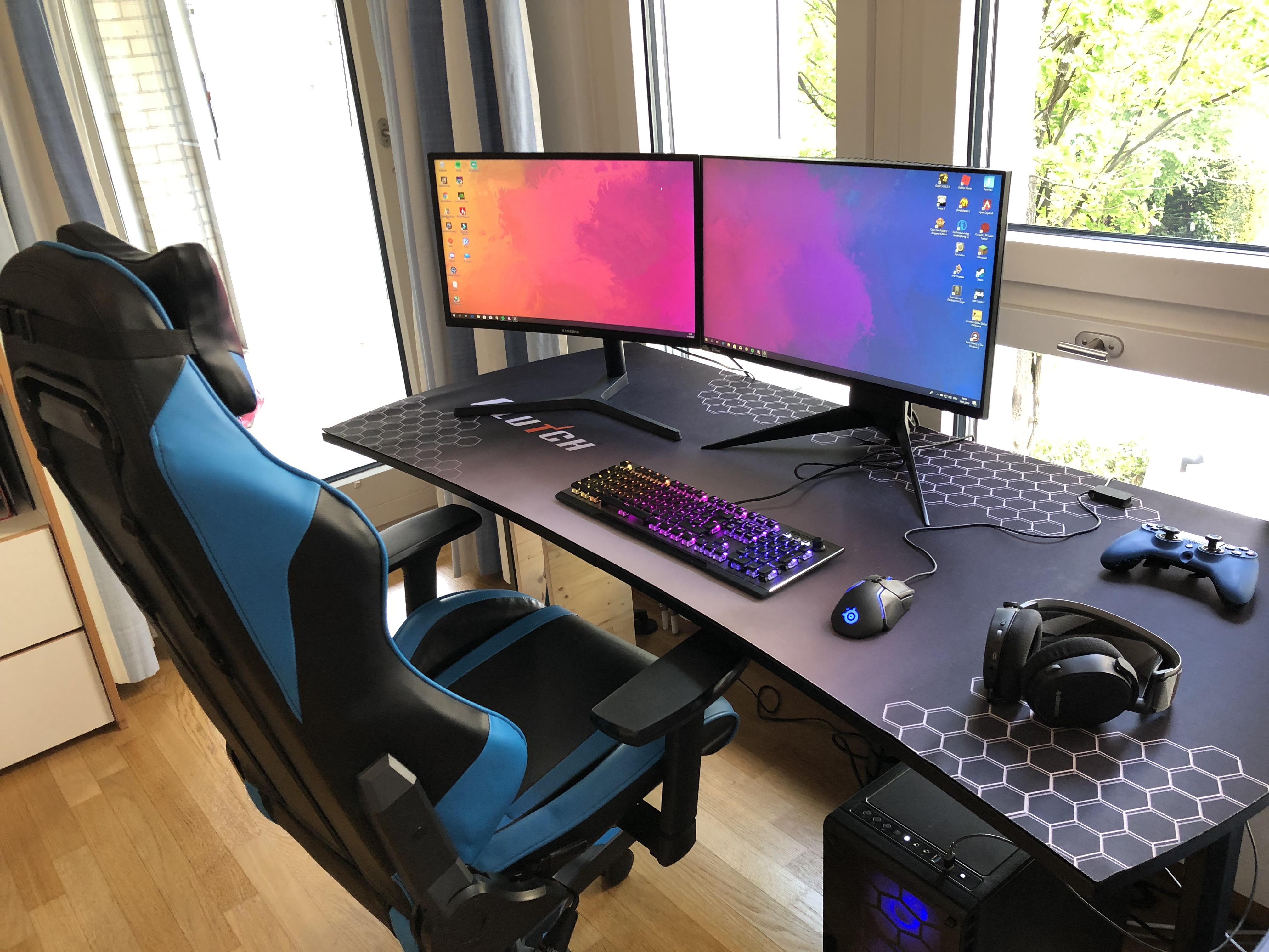 Bought a second monitor battlestations