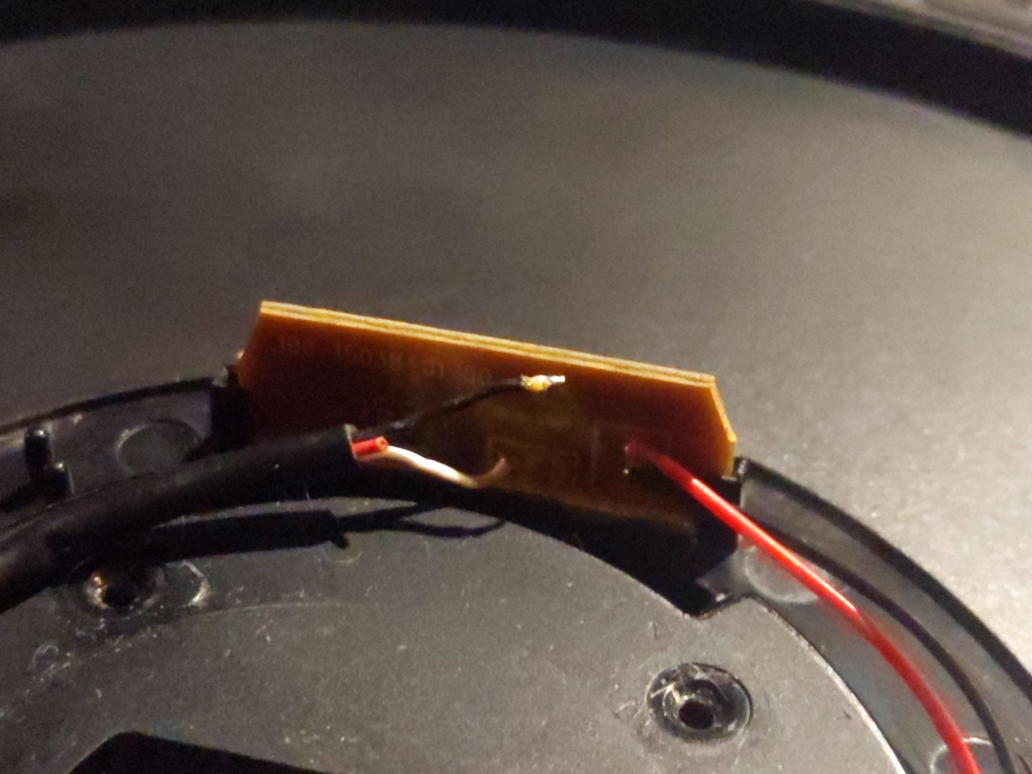 I'm trying to fix my one cymbal for RB4. This detached wire leads to