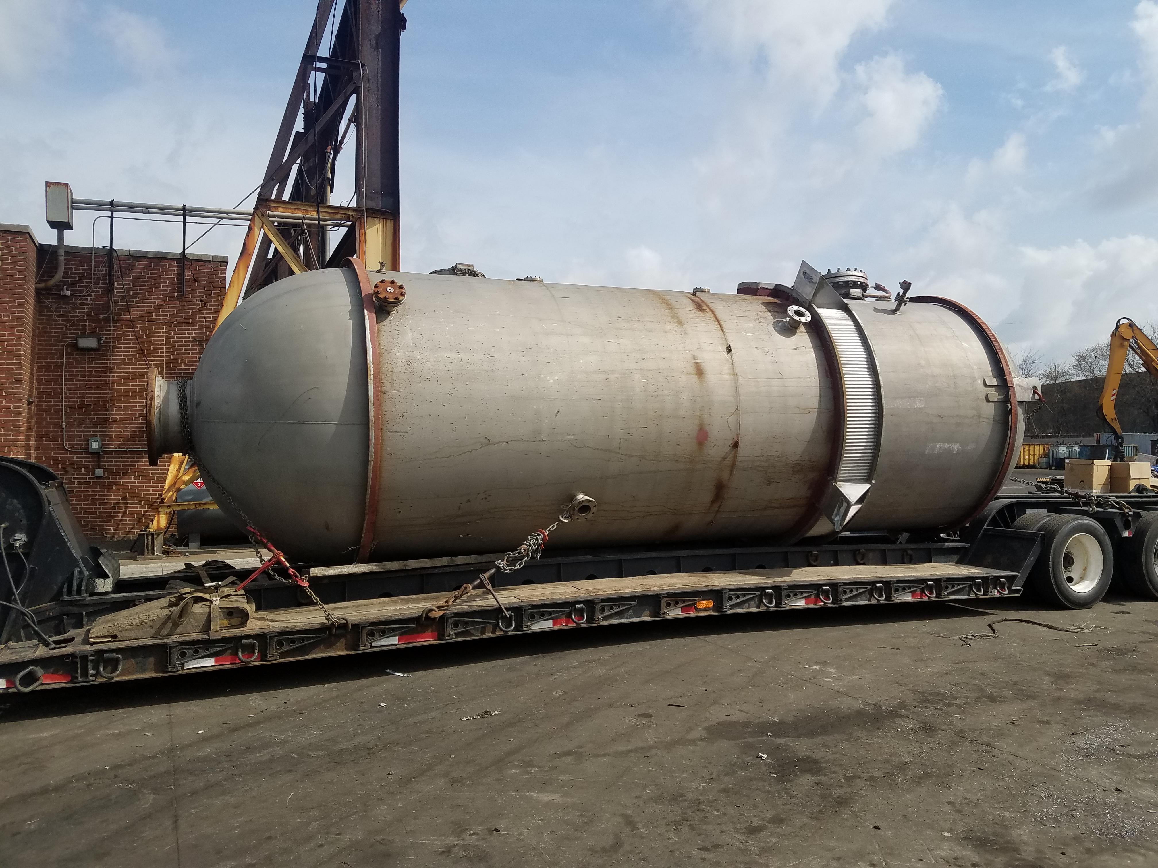 Ya like big tanks? r/ScrapMetal