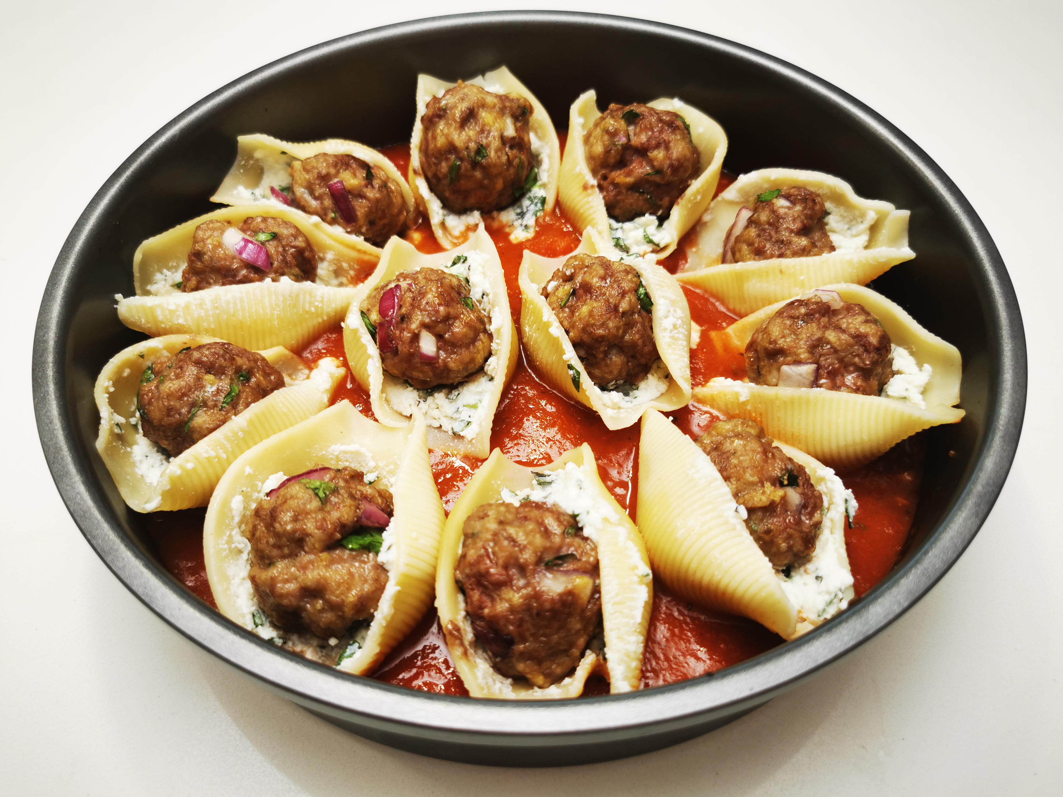 Meatballs Stuffed Shells Recipe r/MuffinEats