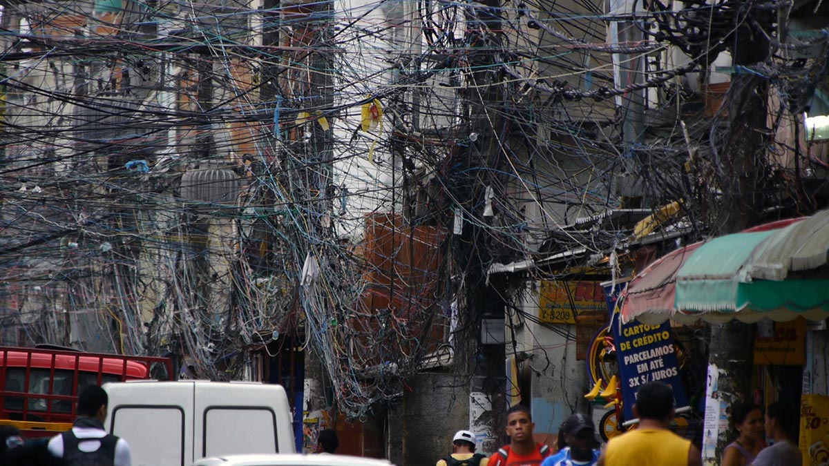 Cable management in Brazil