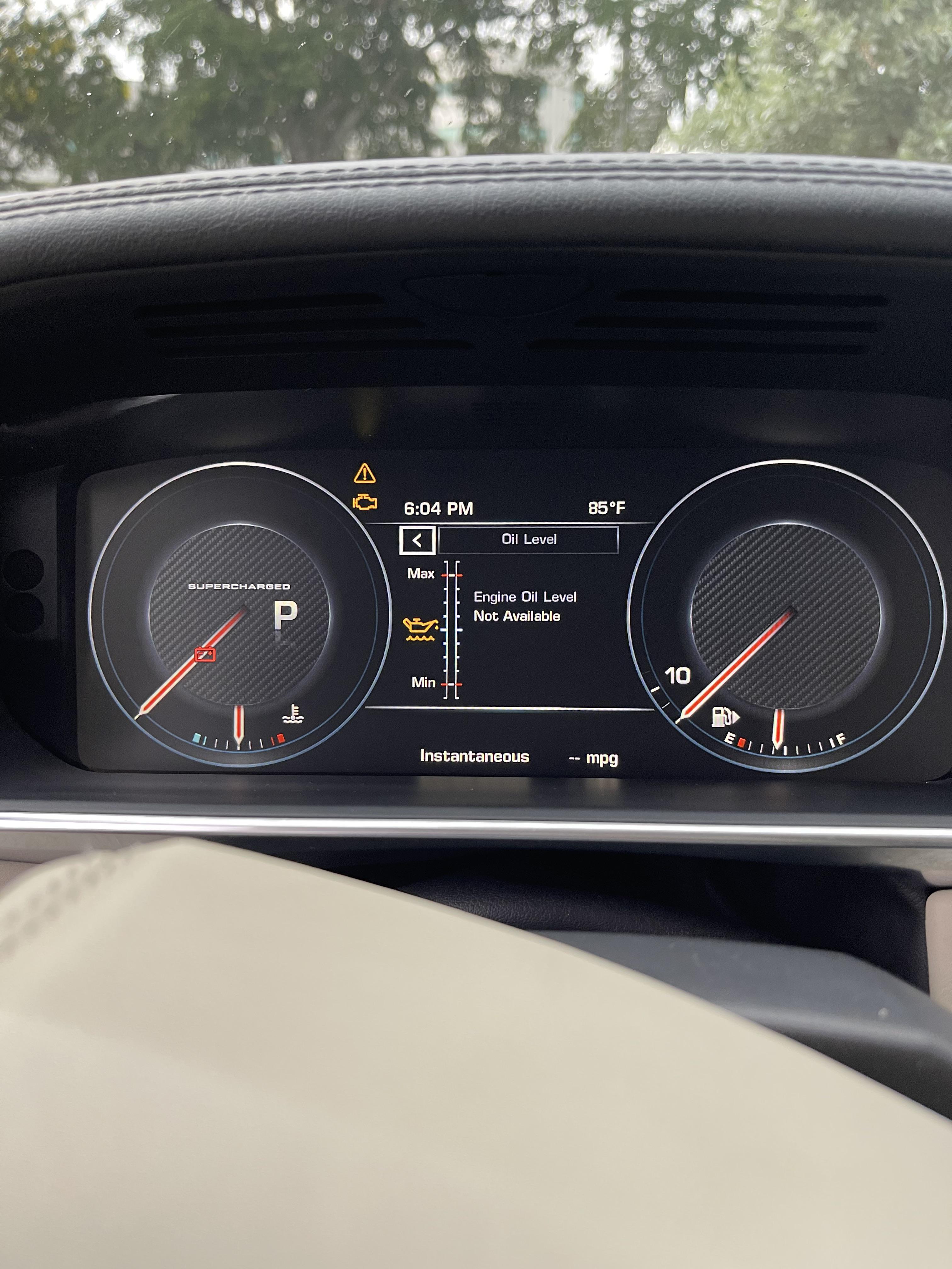 Why cant i see the engine oil level? Its a 2015 RR : r/RangeRover