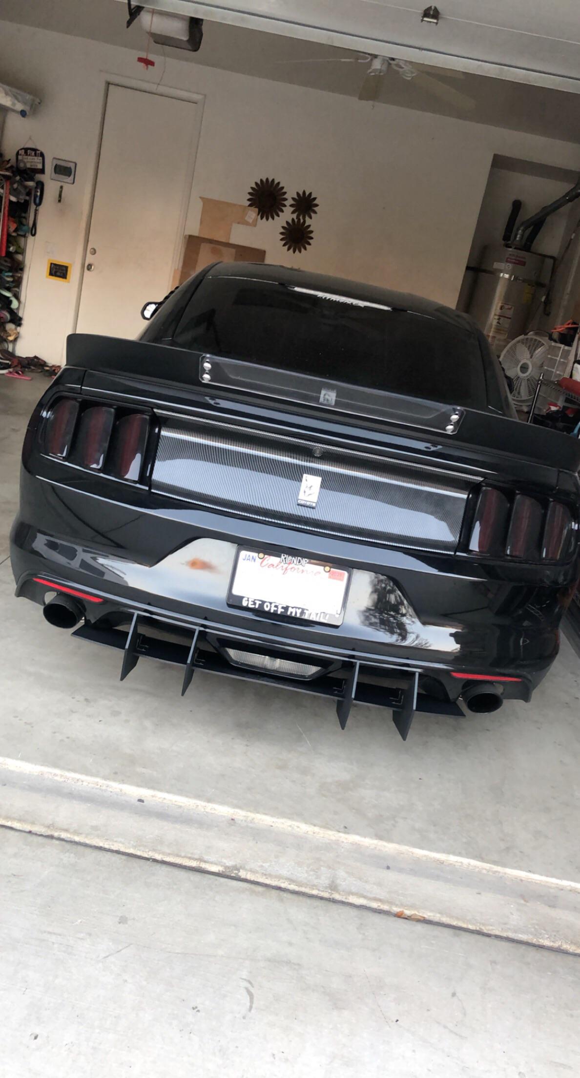 rear ends finally done Mustang