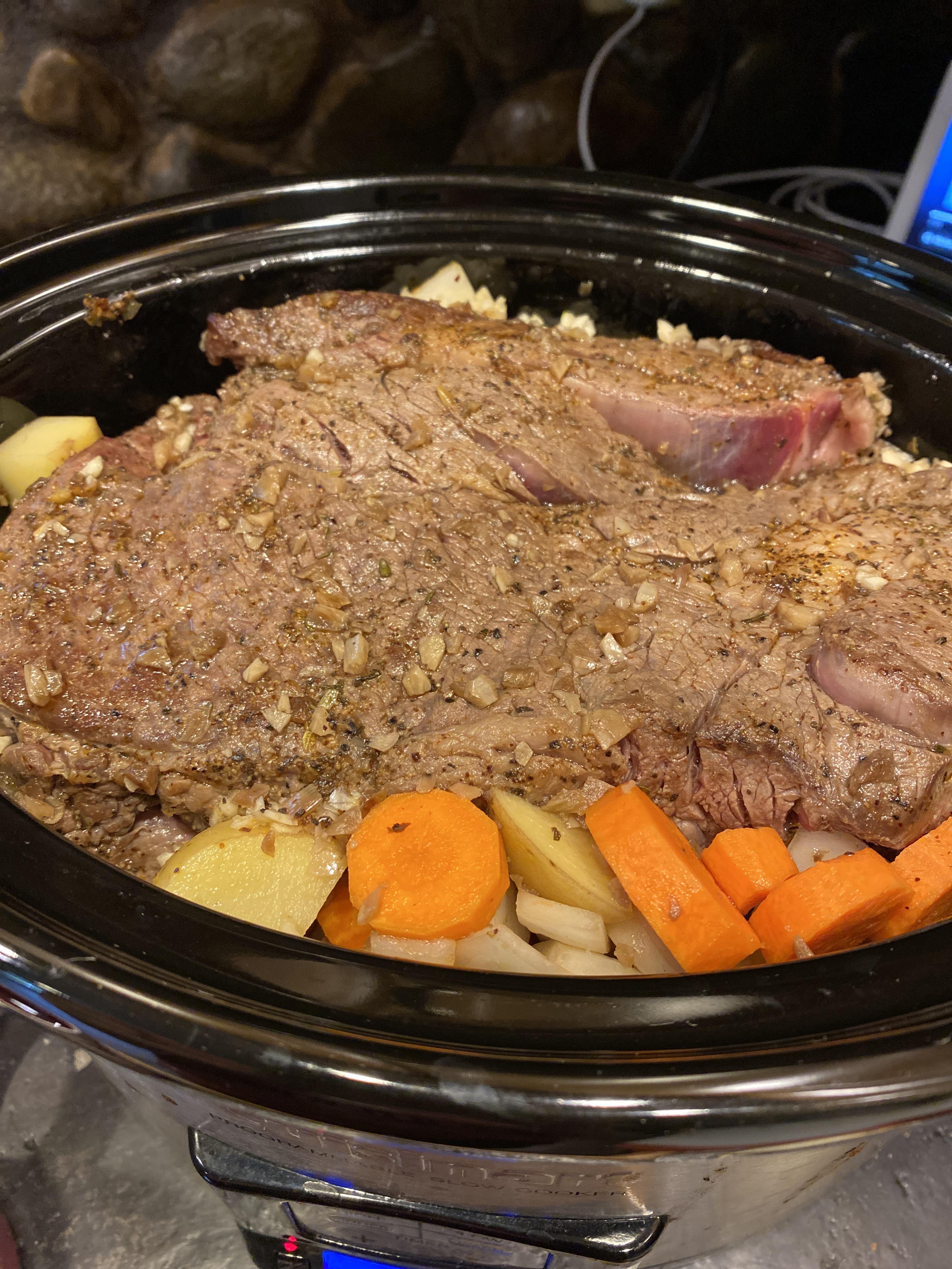 I’m never sure how much liquid to put in with my roast... right now it