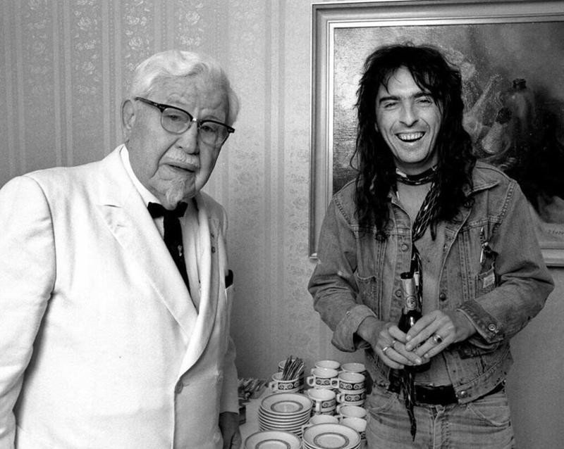 Colonel Sanders and Alice Cooper [1971] r/OldSchoolCool