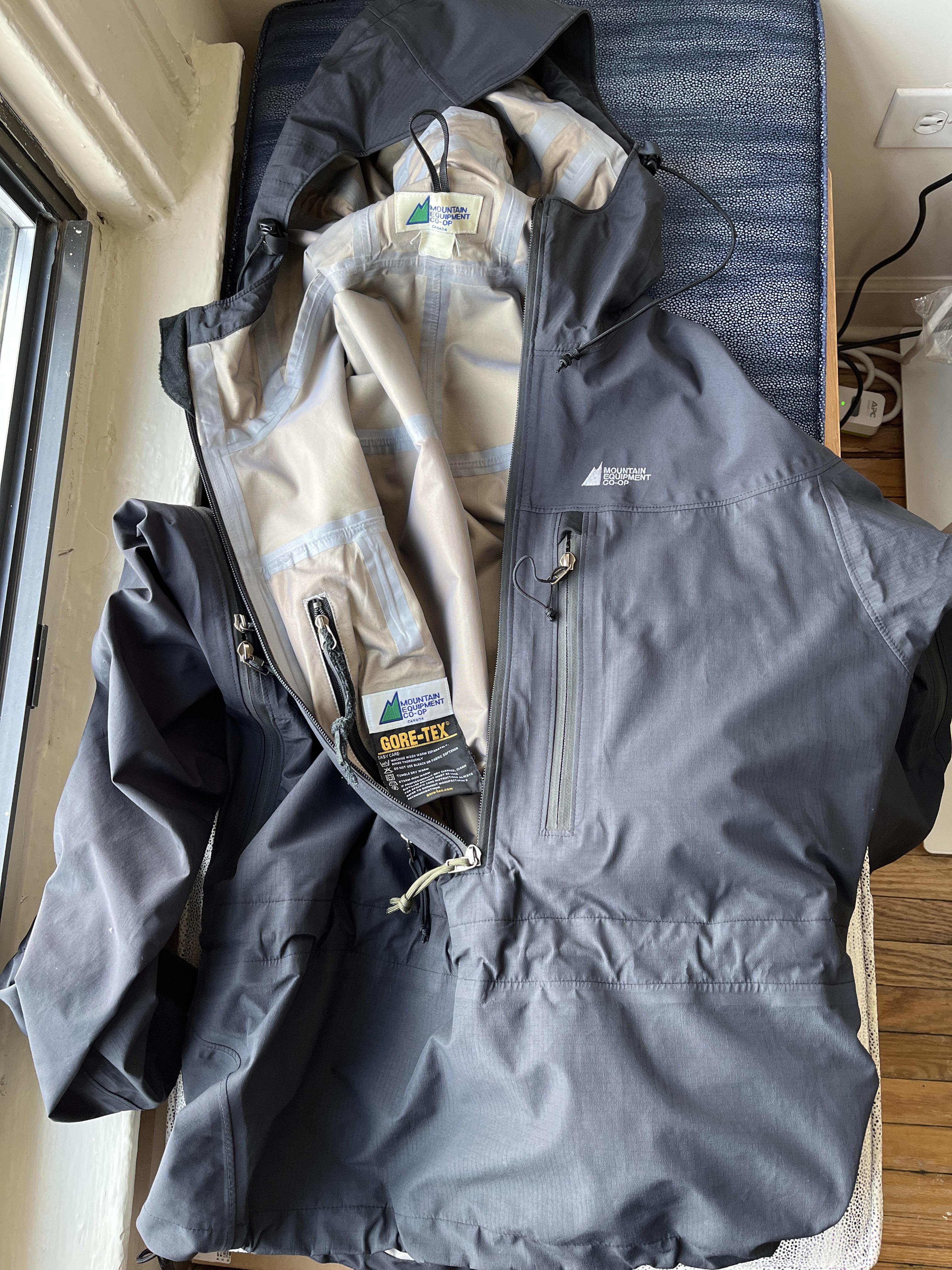 Mountain Equipment Coop GoreTex shell 20GW r/ThriftStoreHauls