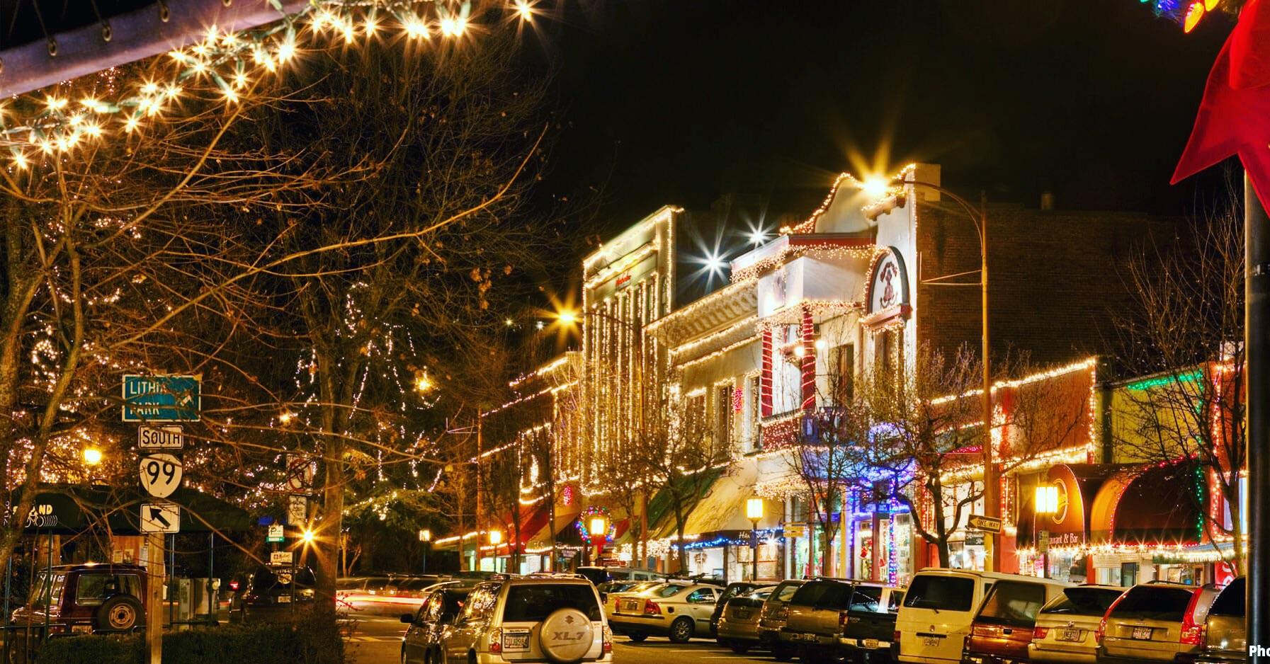 I love downtown Oregon City. r/Portland