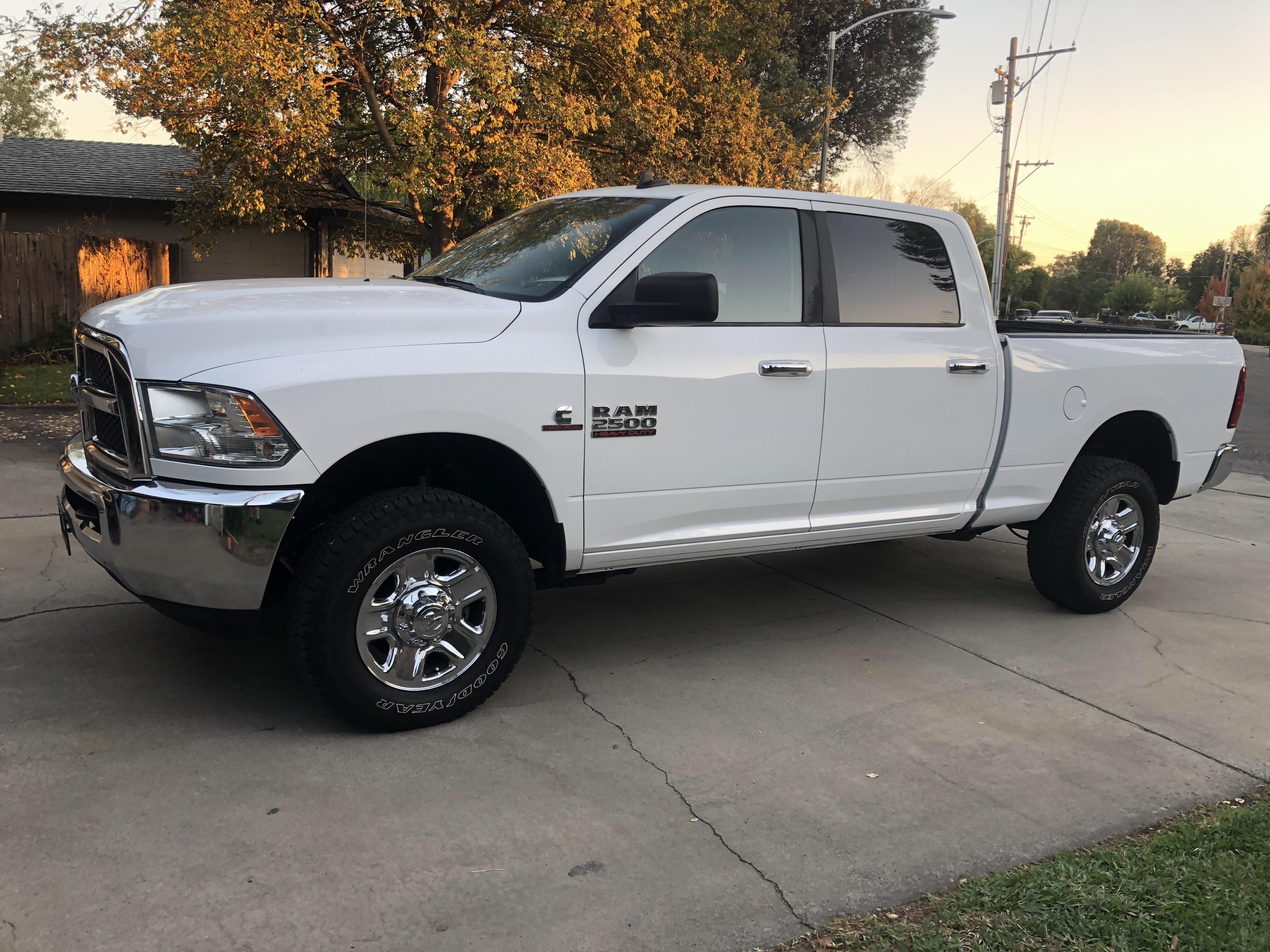 Just picked this up today, 2016 slt ram_trucks