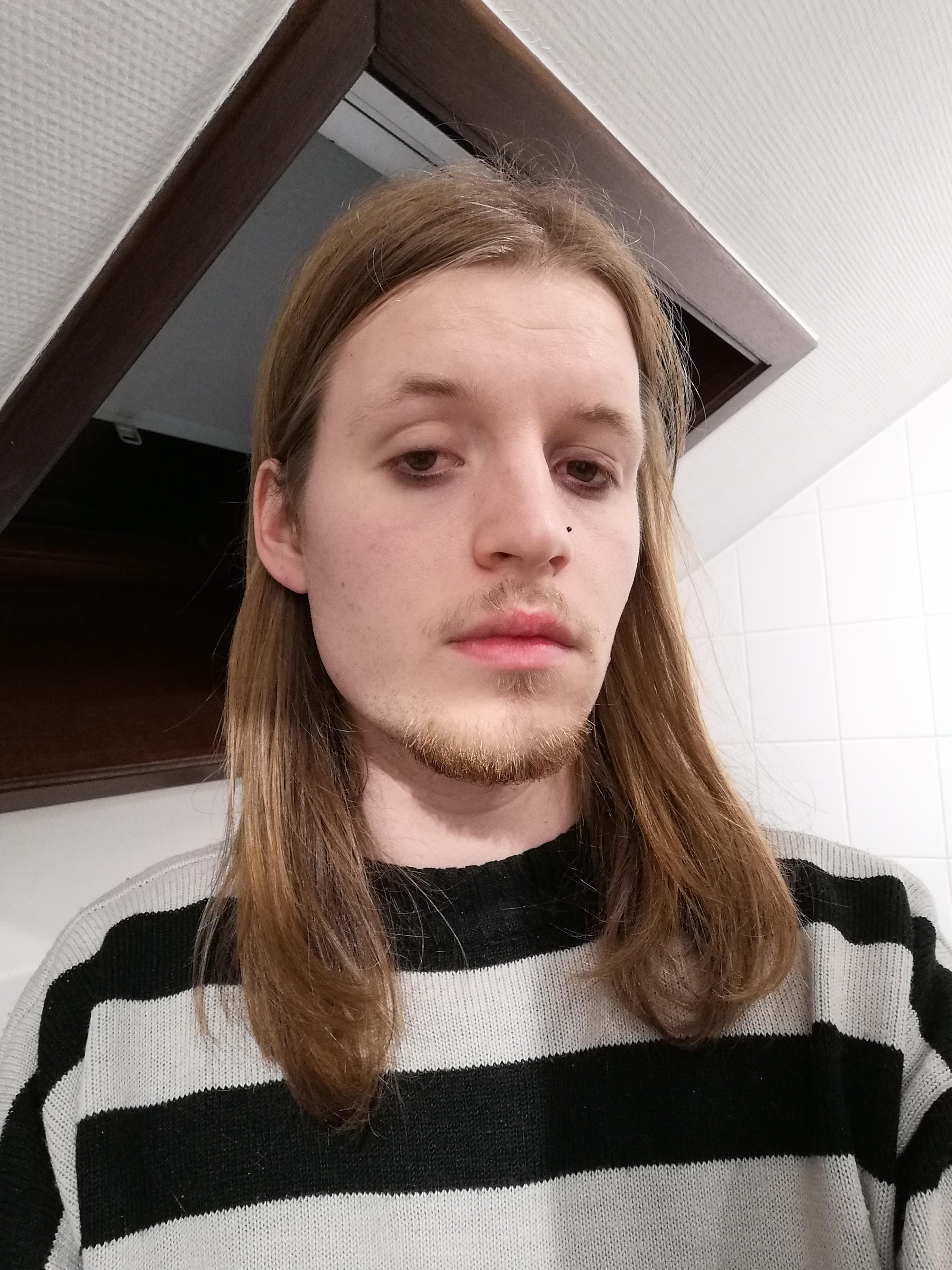 Get The ‘I think the taboo of straight men wearing makeup should end! I