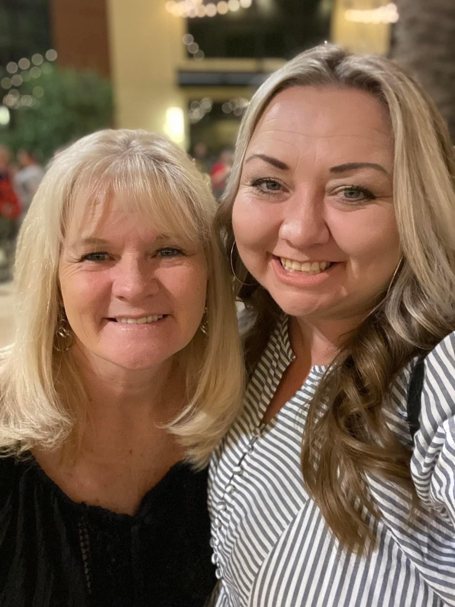 SoCal Lisa, the Gilf/Milf duo. : gilf