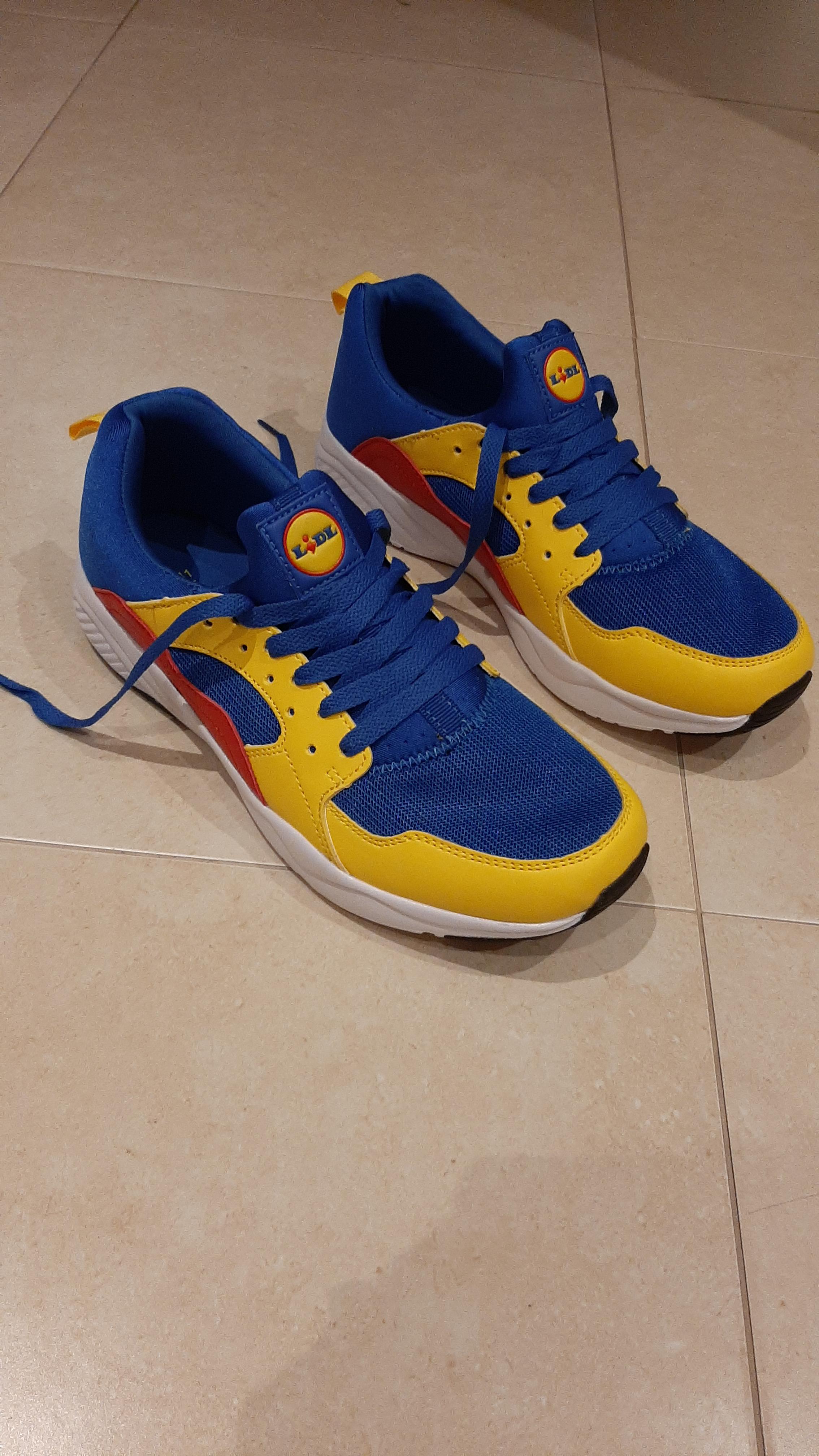 The lidl shoes are avaliable in my country, THEY ARE BEAUTIFUL Sneakers