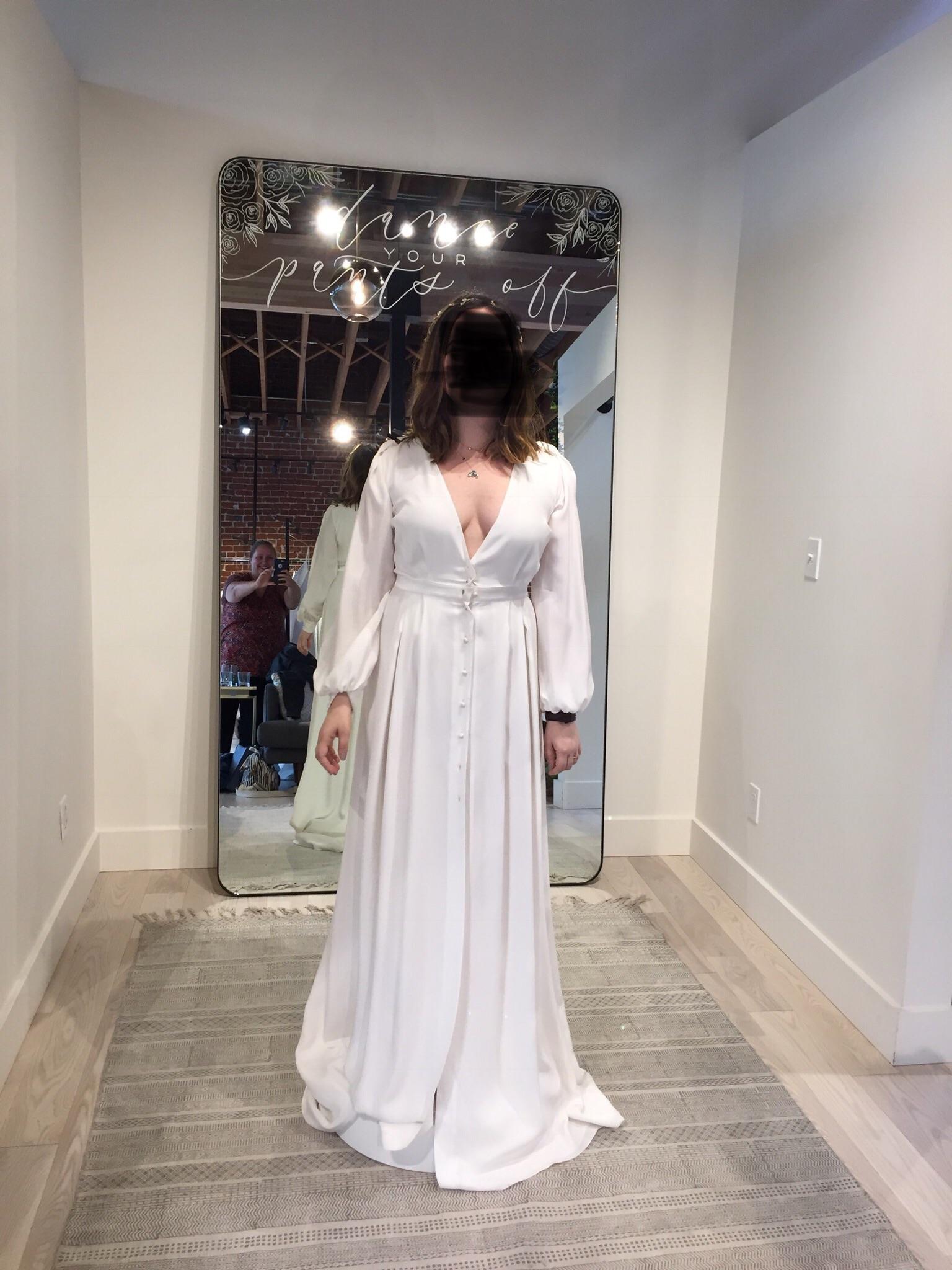 Slept on it and I just know that this is my dress! Brunch wedding 2019